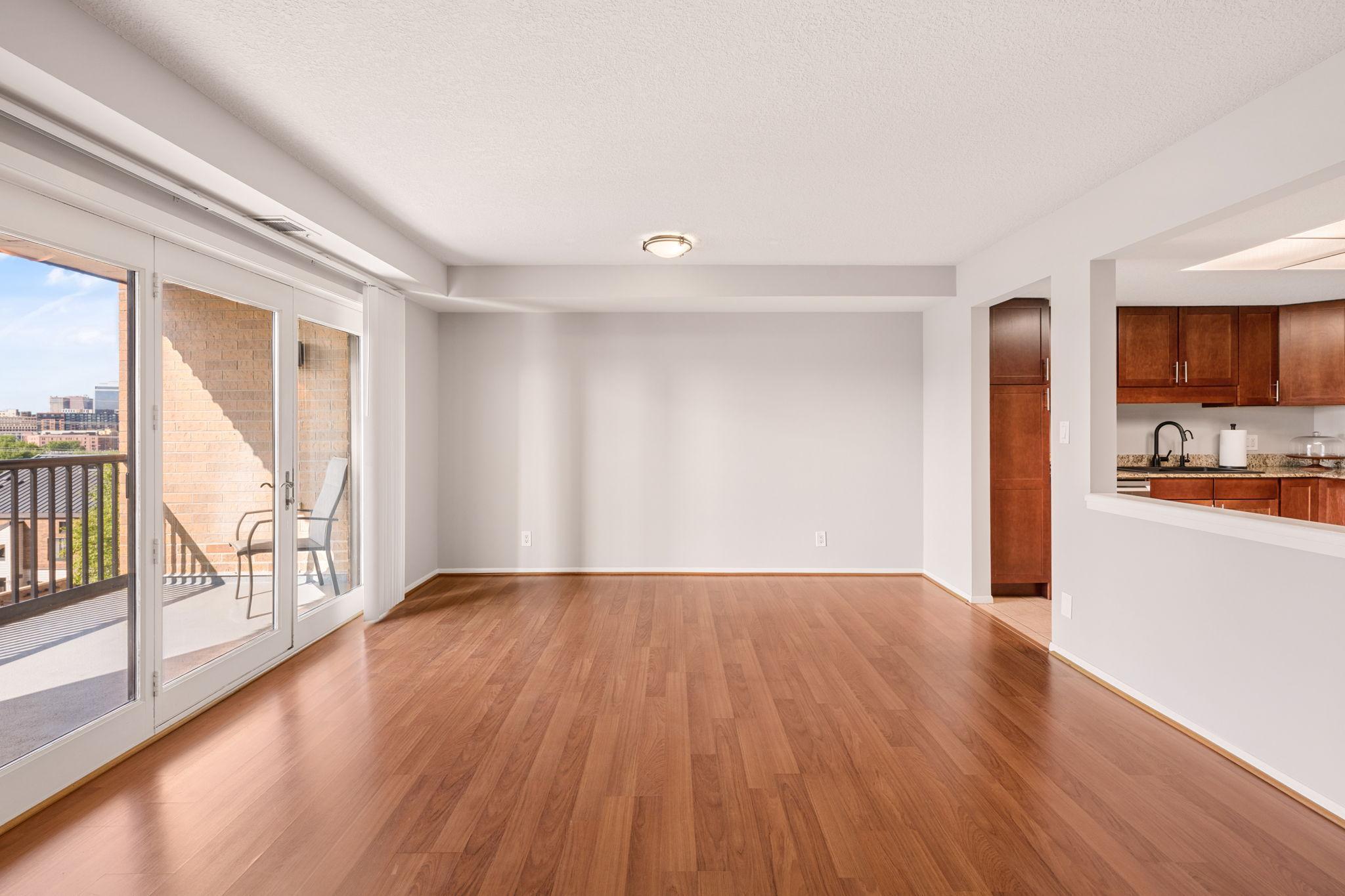 View of Residential at 110 1st Avenue #F704, Minneapolis MN 55413, Minneapolis (13 of 40) - Mike Wilen | Minnesota Team Real Estate
