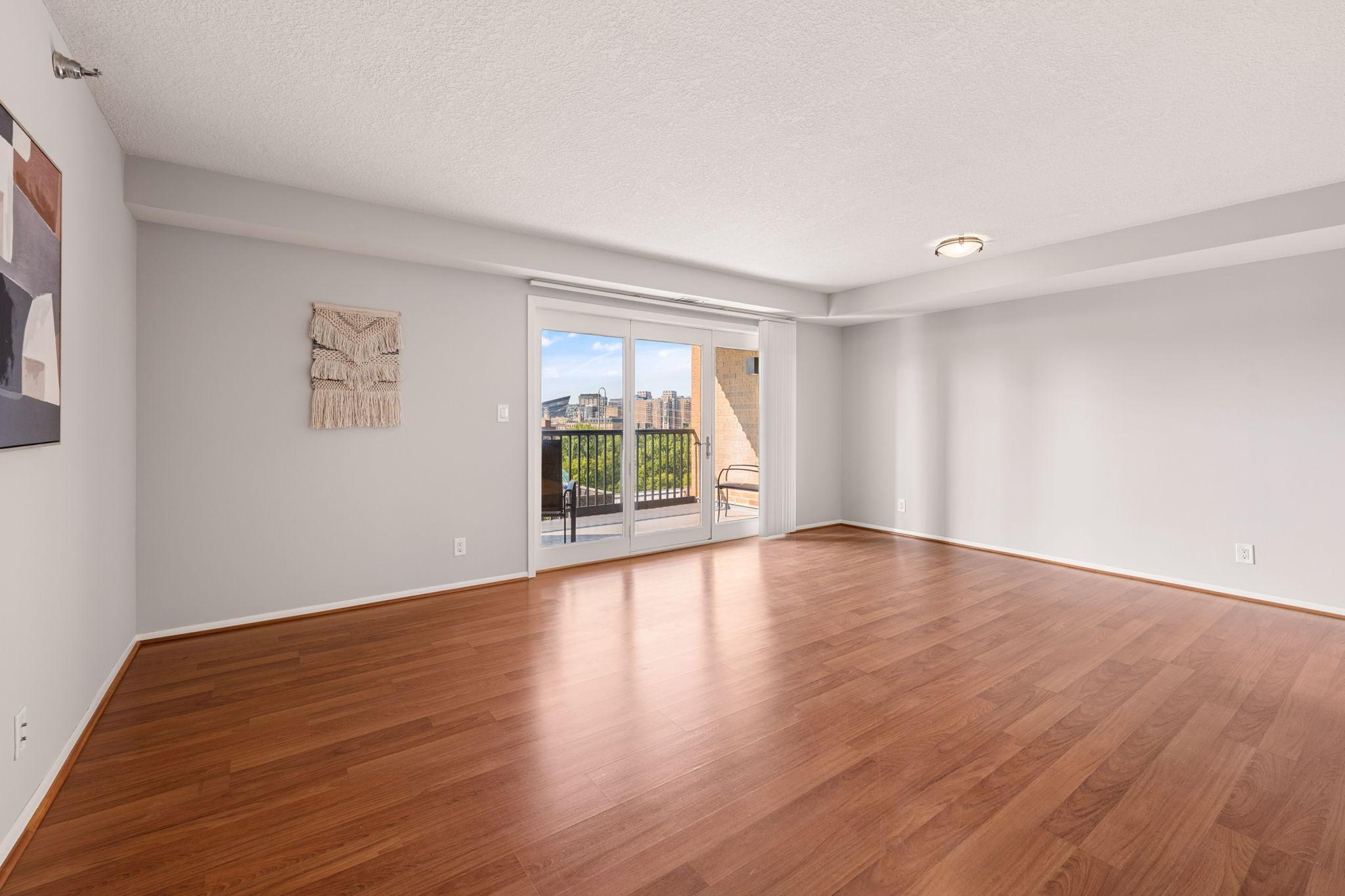 View of Residential at 110 1st Avenue #F704, Minneapolis MN 55413, Minneapolis (12 of 40) - Mike Wilen | Minnesota Team Real Estate