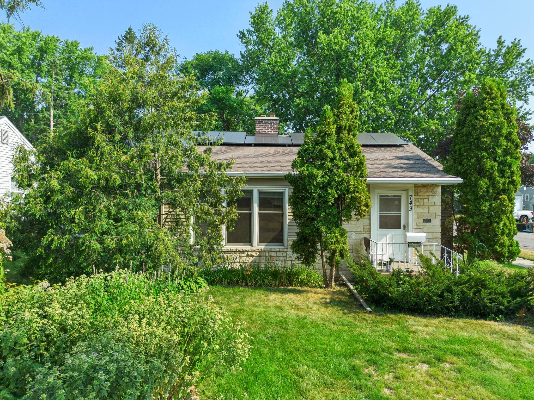 View of Residential at 743 Parkview Avenue, Saint Paul MN 55117, Saint Paul - Mike Wilen | Minnesota Team Real Estate