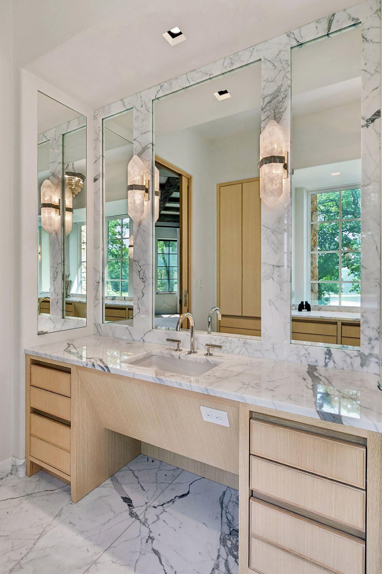 View of Residential at 465 Spring Hill Road, Wayzata MN 55391, Wayzata (46 of 90) - Mike Wilen | Minnesota Team Real Estate
