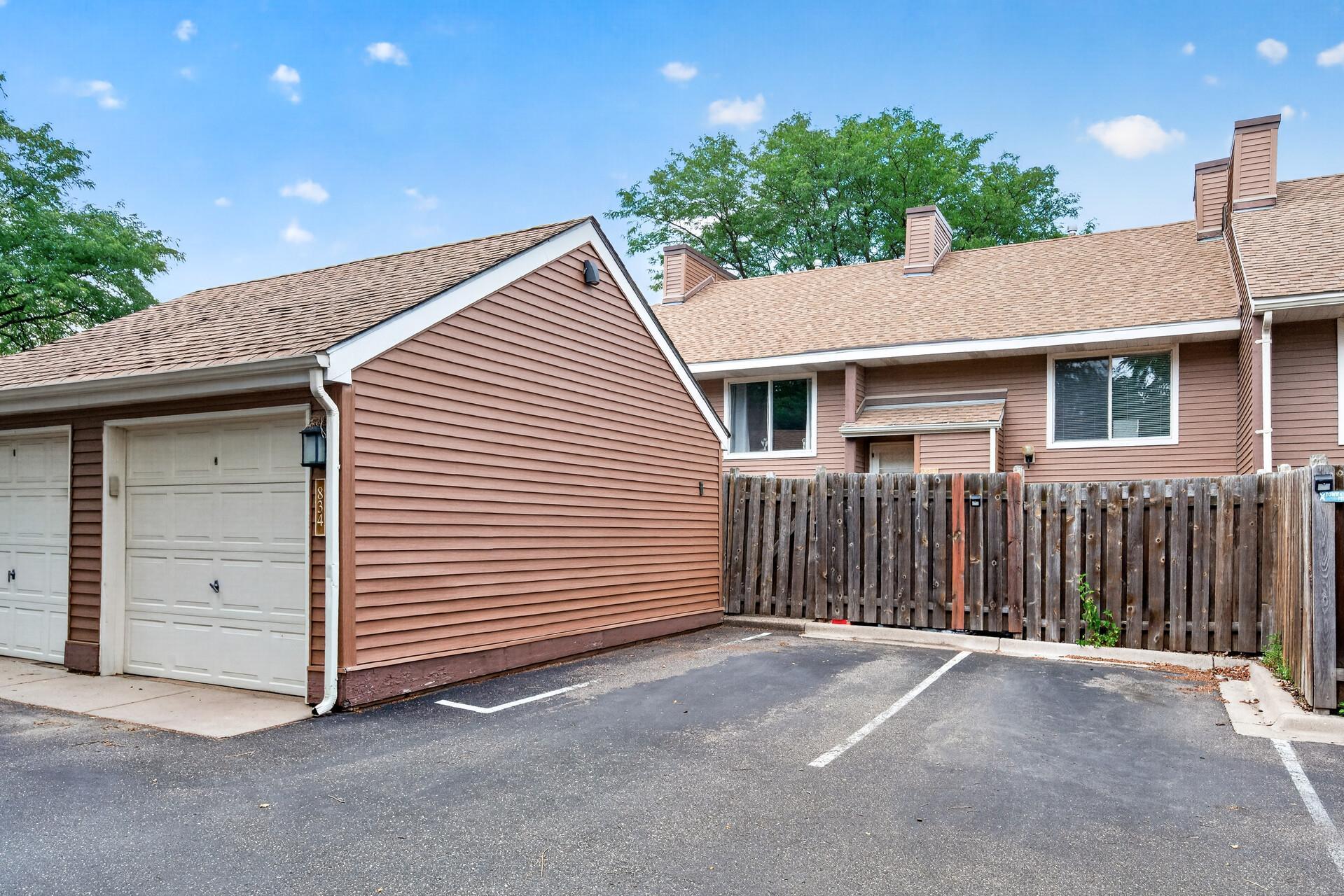 View of Residential at 834 Seal Street, Saint Paul MN 55114, Saint Paul (14 of 29) - Mike Wilen | Minnesota Team Real Estate
