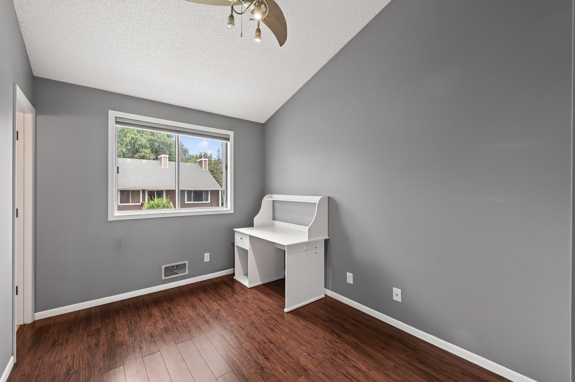 View of Residential at 834 Seal Street, Saint Paul MN 55114, Saint Paul (16 of 29) - Mike Wilen | Minnesota Team Real Estate