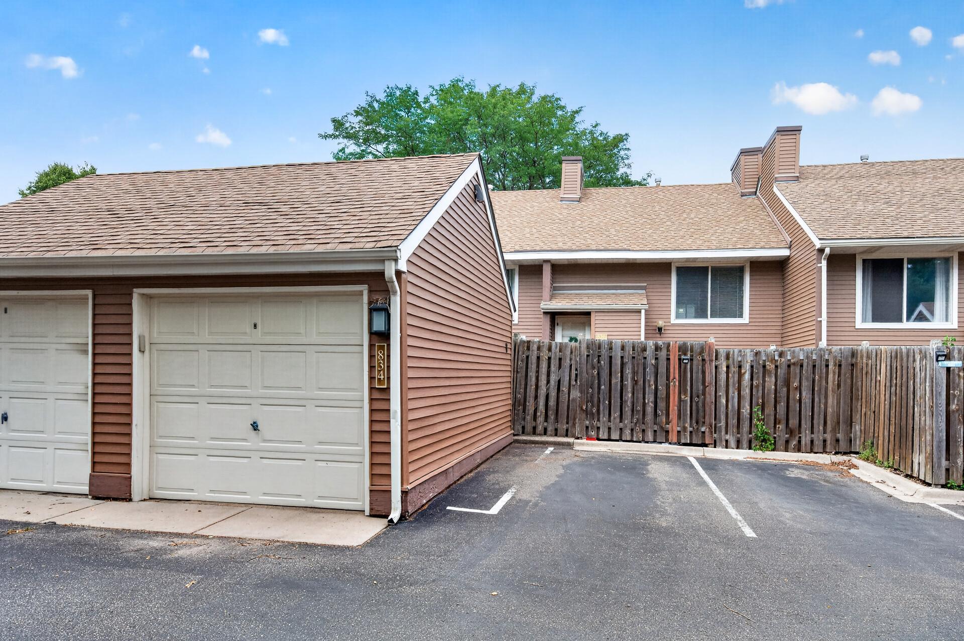 View of Residential at 834 Seal Street, Saint Paul MN 55114, Saint Paul (10 of 29) - Mike Wilen | Minnesota Team Real Estate