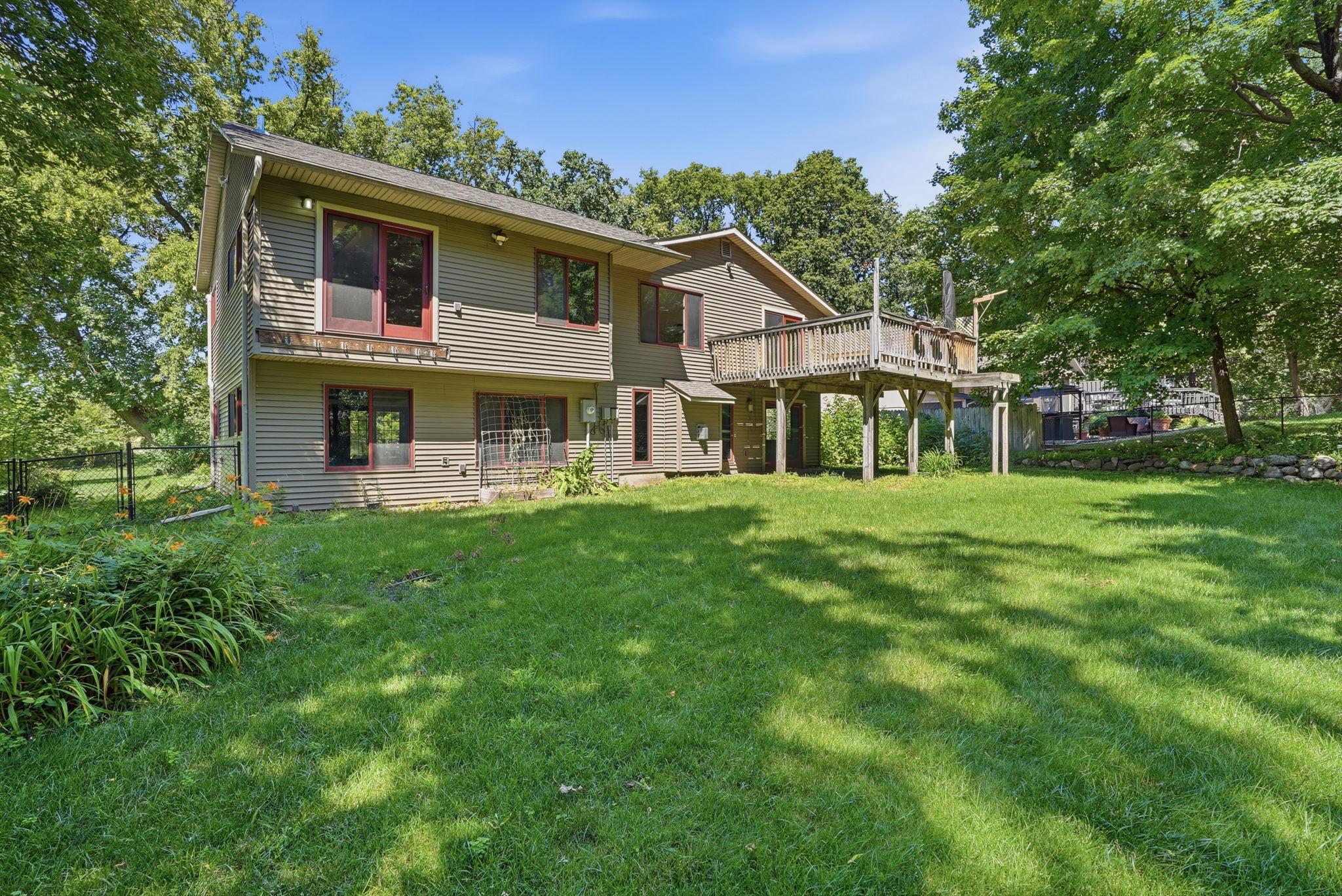 View of Residential at 10515 Old County Road 15, Plymouth MN 55441, Plymouth (40 of 47) - Mike Wilen | Minnesota Team Real Estate