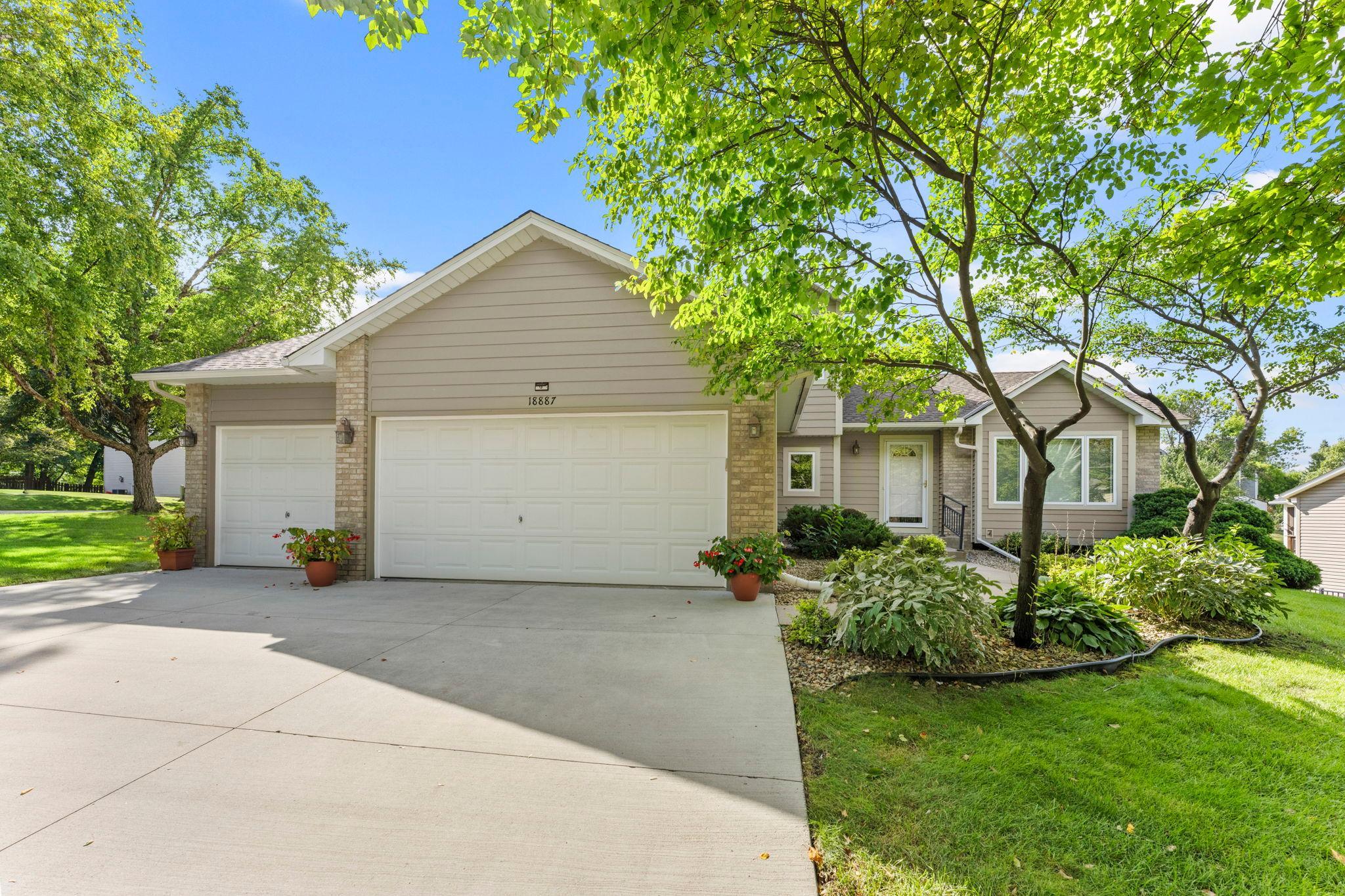 View of Residential at 18887 Elgin Avenue, Farmington MN 55024, Farmington (43 of 48) - Mike Wilen | Minnesota Team Real Estate