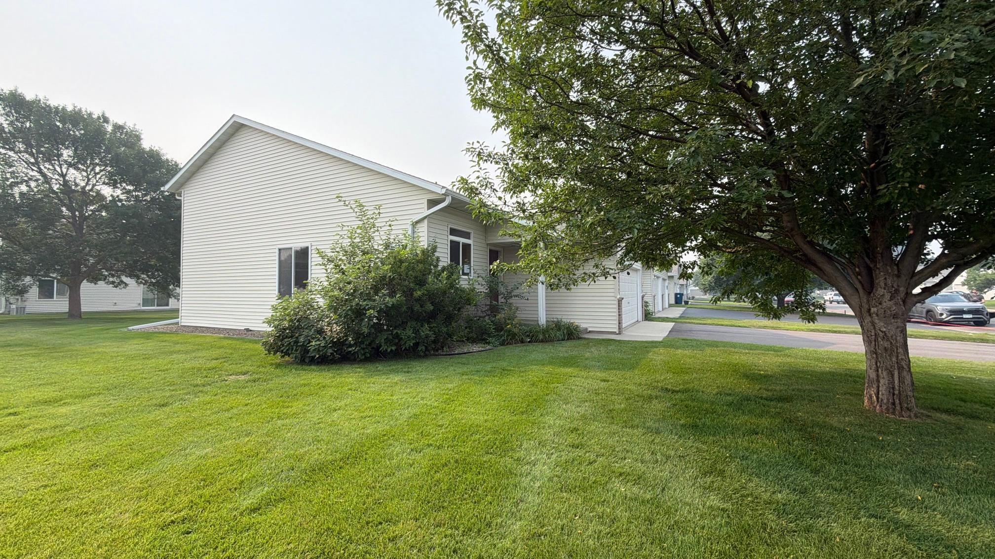 View of Residential at 1516 Dublin Court, Shakopee MN 55379, Shakopee (19 of 19) - Mike Wilen | Minnesota Team Real Estate