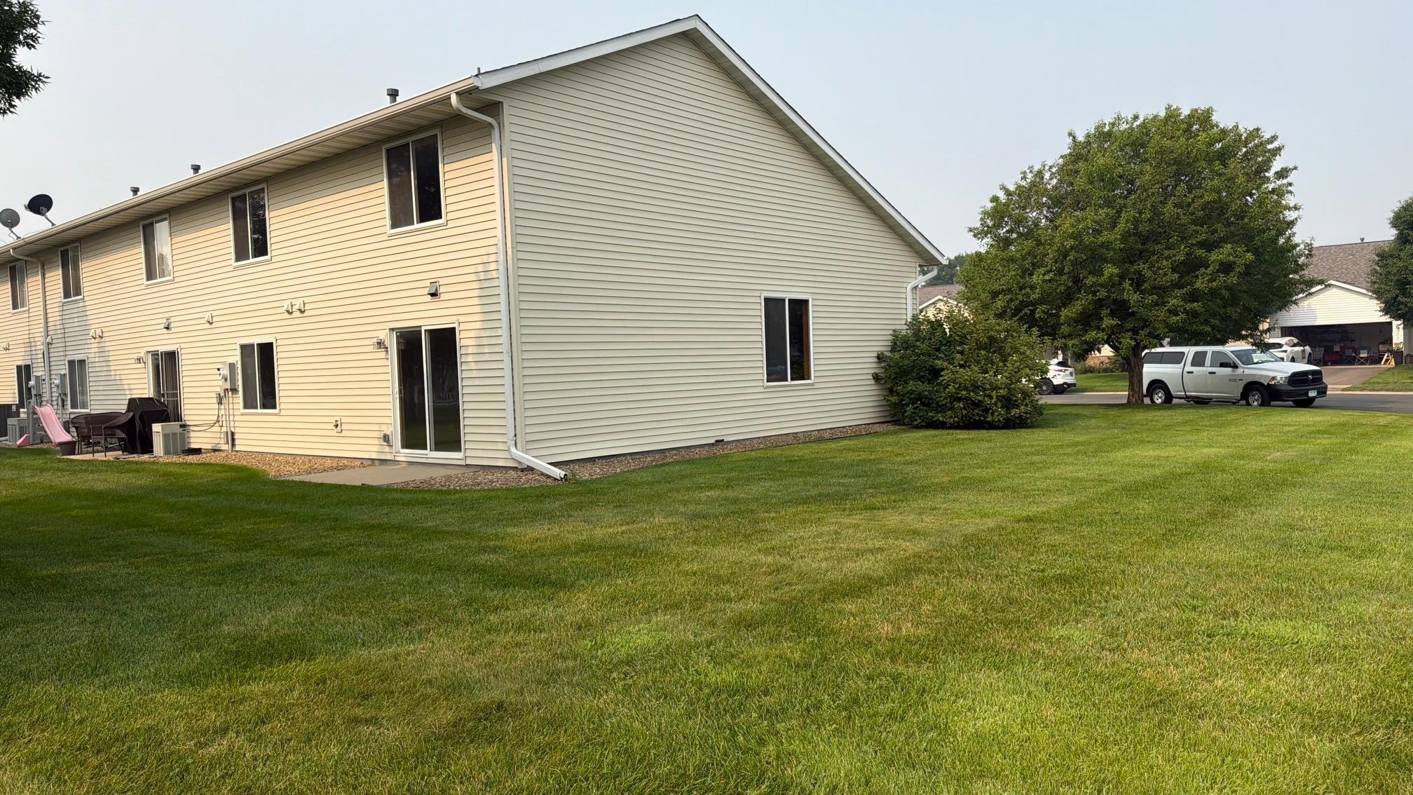 View of Residential at 1516 Dublin Court, Shakopee MN 55379, Shakopee (17 of 19) - Mike Wilen | Minnesota Team Real Estate
