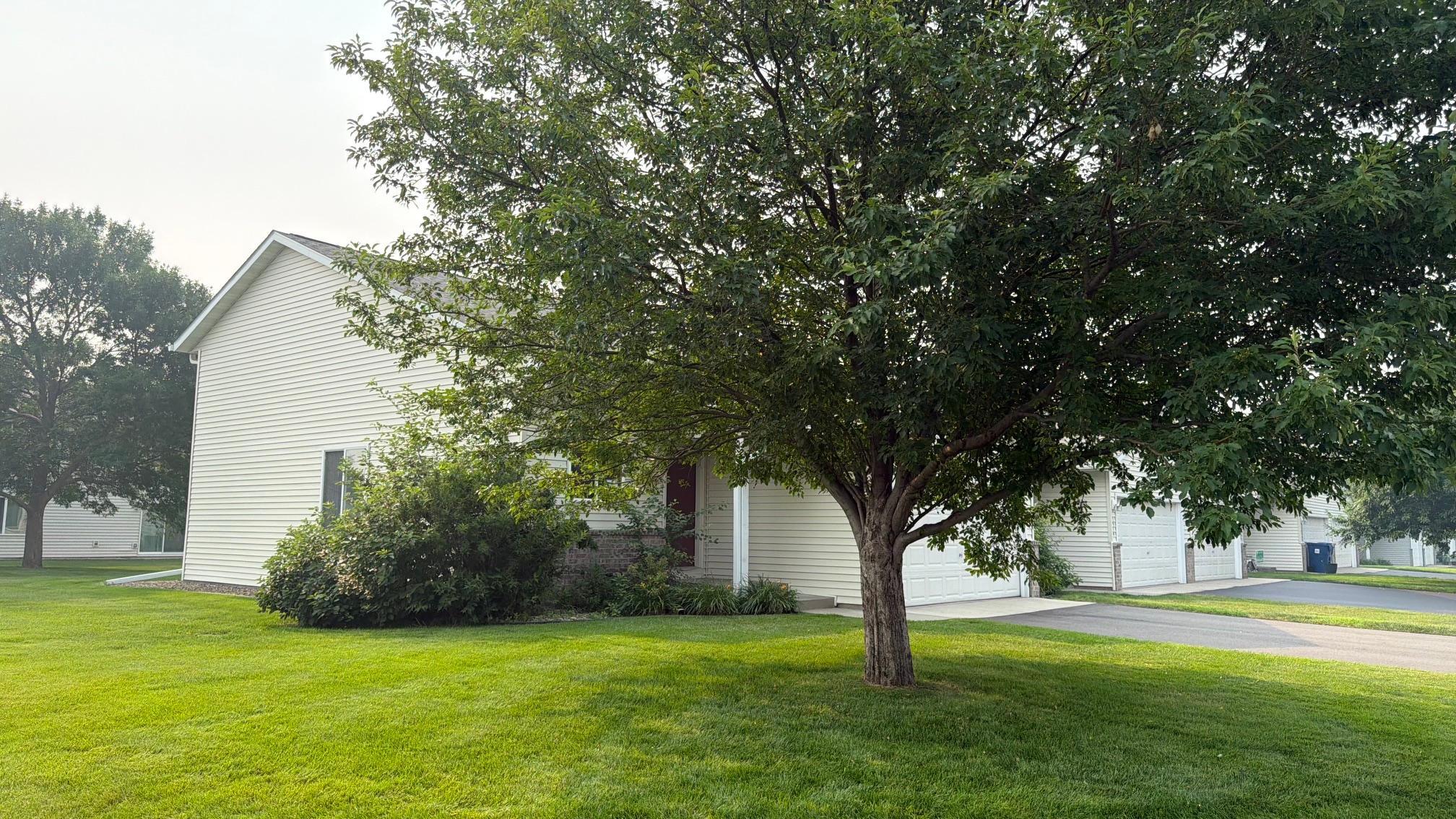 View of Residential at 1516 Dublin Court, Shakopee MN 55379, Shakopee (15 of 19) - Mike Wilen | Minnesota Team Real Estate