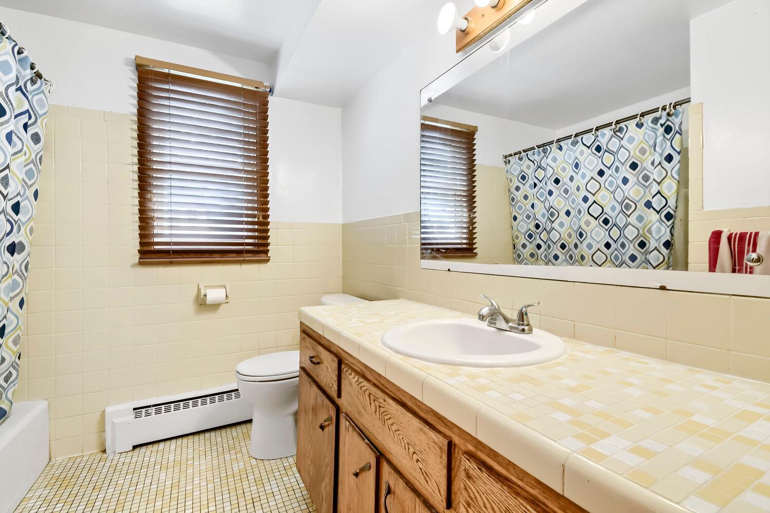 View of Residential at 7024 Halifax Avenue, Brooklyn Center MN 55429, Brooklyn Center (16 of 31) - Mike Wilen | Minnesota Team Real Estate