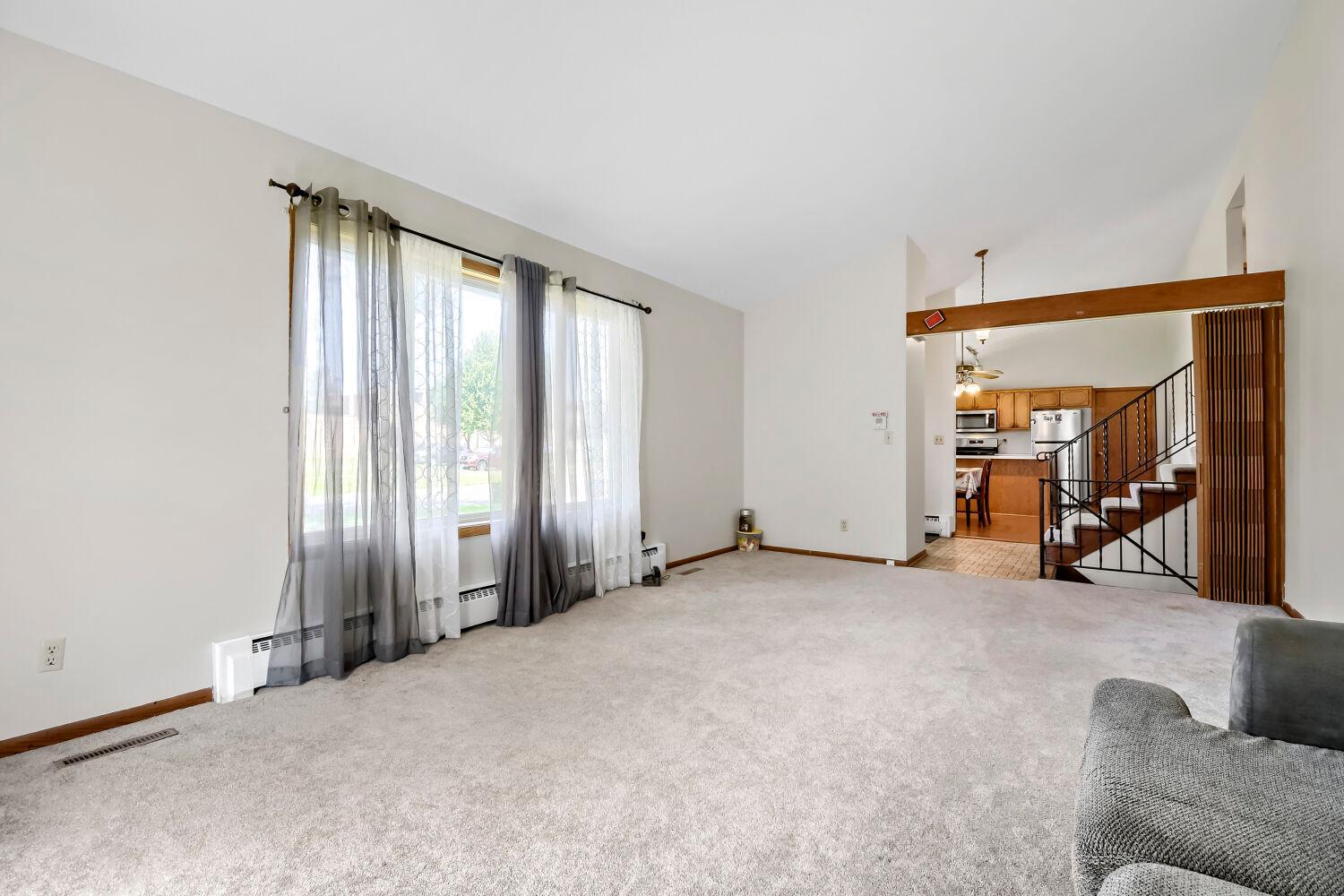 View of Residential at 7024 Halifax Avenue, Brooklyn Center MN 55429, Brooklyn Center (5 of 31) - Mike Wilen | Minnesota Team Real Estate