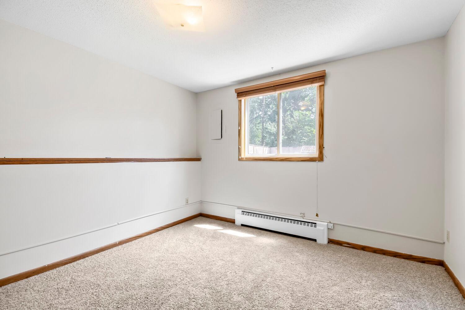 View of Residential at 7024 Halifax Avenue, Brooklyn Center MN 55429, Brooklyn Center (11 of 31) - Mike Wilen | Minnesota Team Real Estate