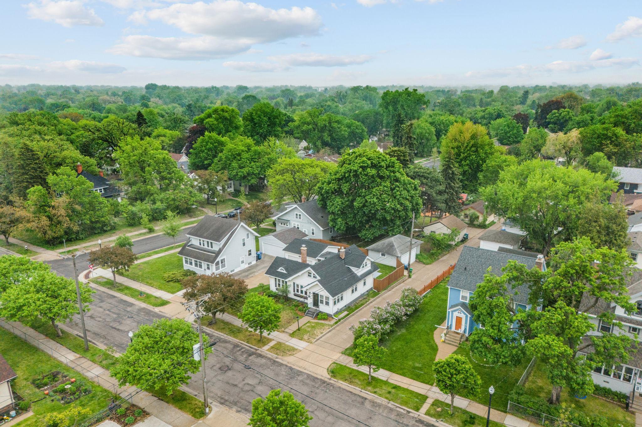 View of Residential at 215 48th Street, Minneapolis MN 55419, Minneapolis (15 of 57) - Mike Wilen | Minnesota Team Real Estate