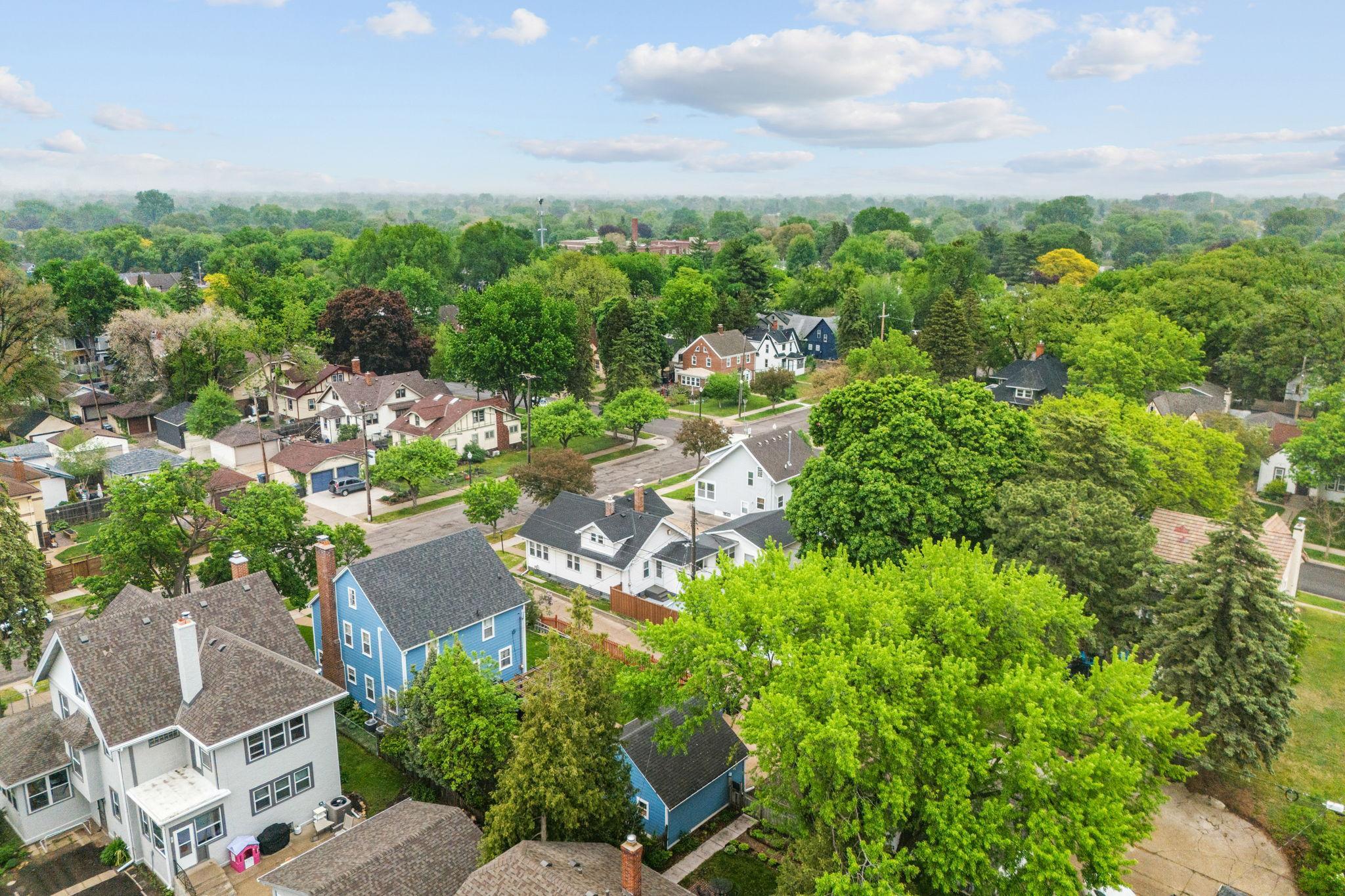 View of Residential at 215 48th Street, Minneapolis MN 55419, Minneapolis (14 of 57) - Mike Wilen | Minnesota Team Real Estate