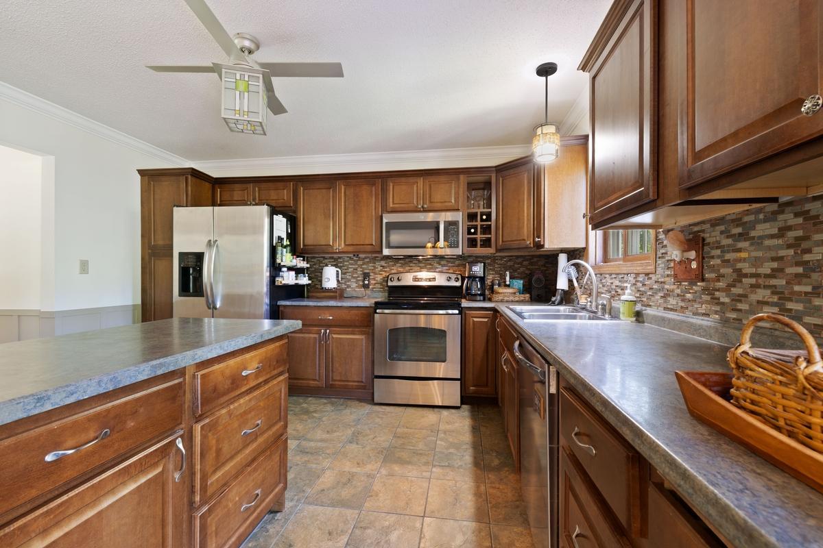 View of Residential at 16451 Kenosha Avenue, Lakeville MN 55044, Lakeville (4 of 53) - Mike Wilen | Minnesota Team Real Estate