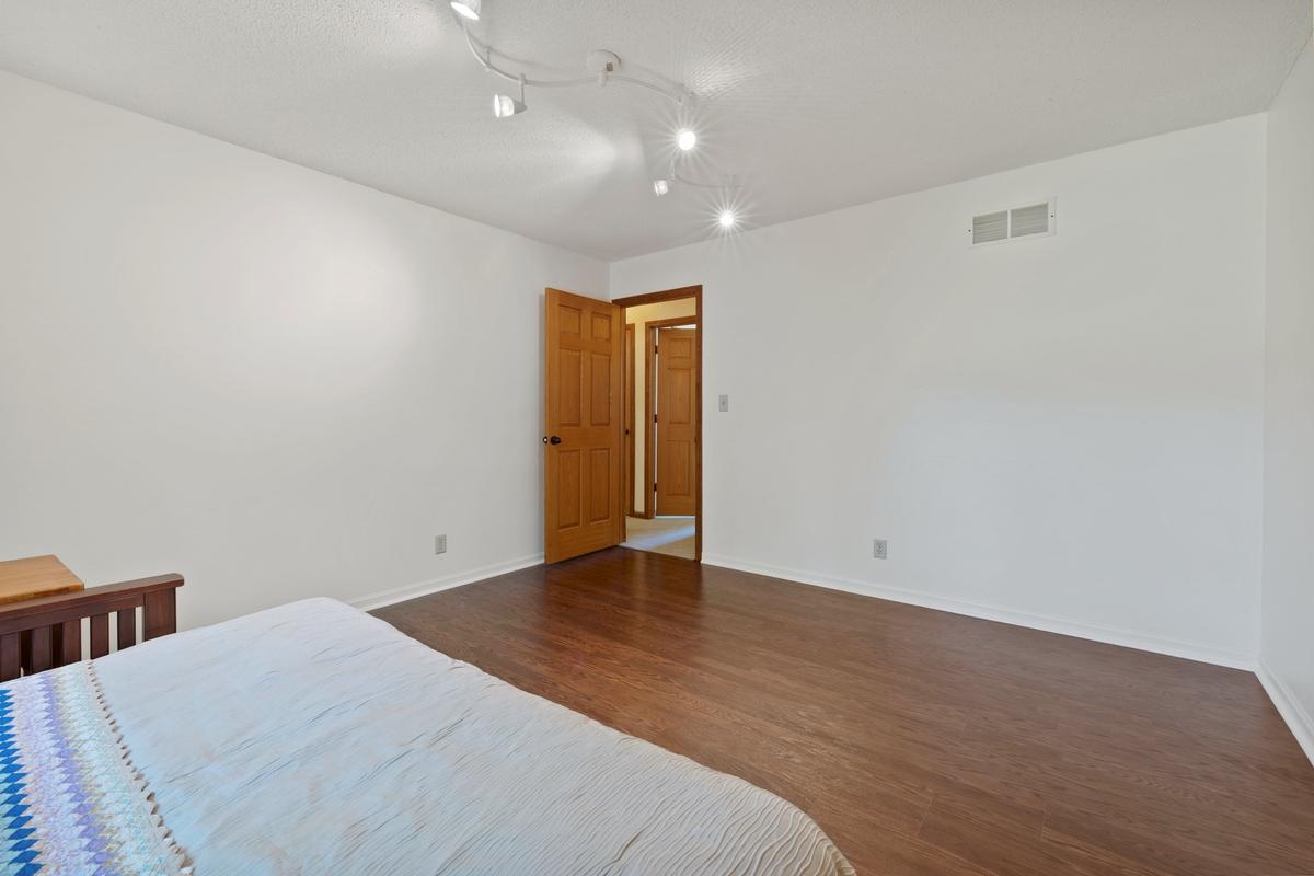 View of Residential at 16451 Kenosha Avenue, Lakeville MN 55044, Lakeville (17 of 53) - Mike Wilen | Minnesota Team Real Estate
