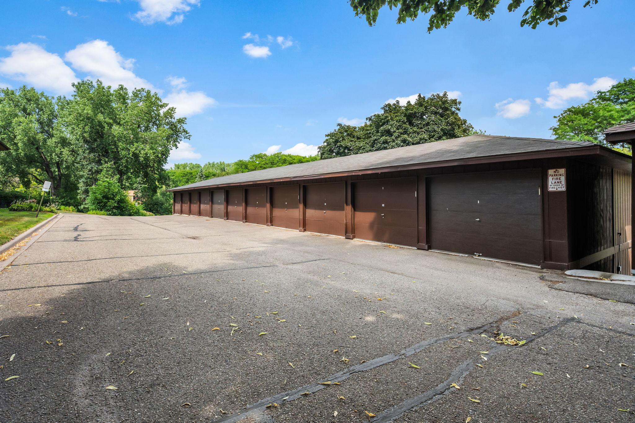 View of Residential at 2365 Unity Avenue, Golden Valley MN 55422, Golden Valley (18 of 19) - Mike Wilen | Minnesota Team Real Estate