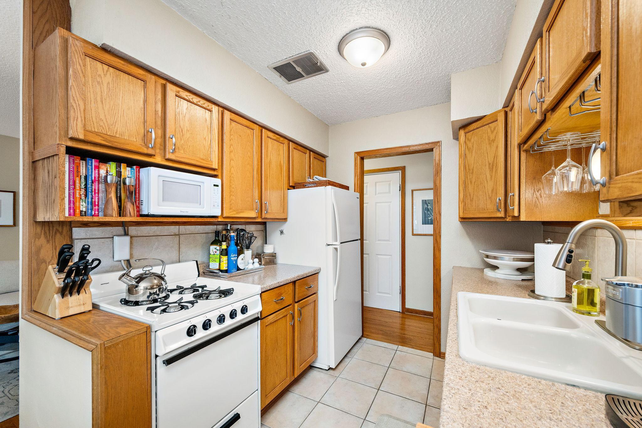 View of Residential at 2365 Unity Avenue, Golden Valley MN 55422, Golden Valley (10 of 19) - Mike Wilen | Minnesota Team Real Estate