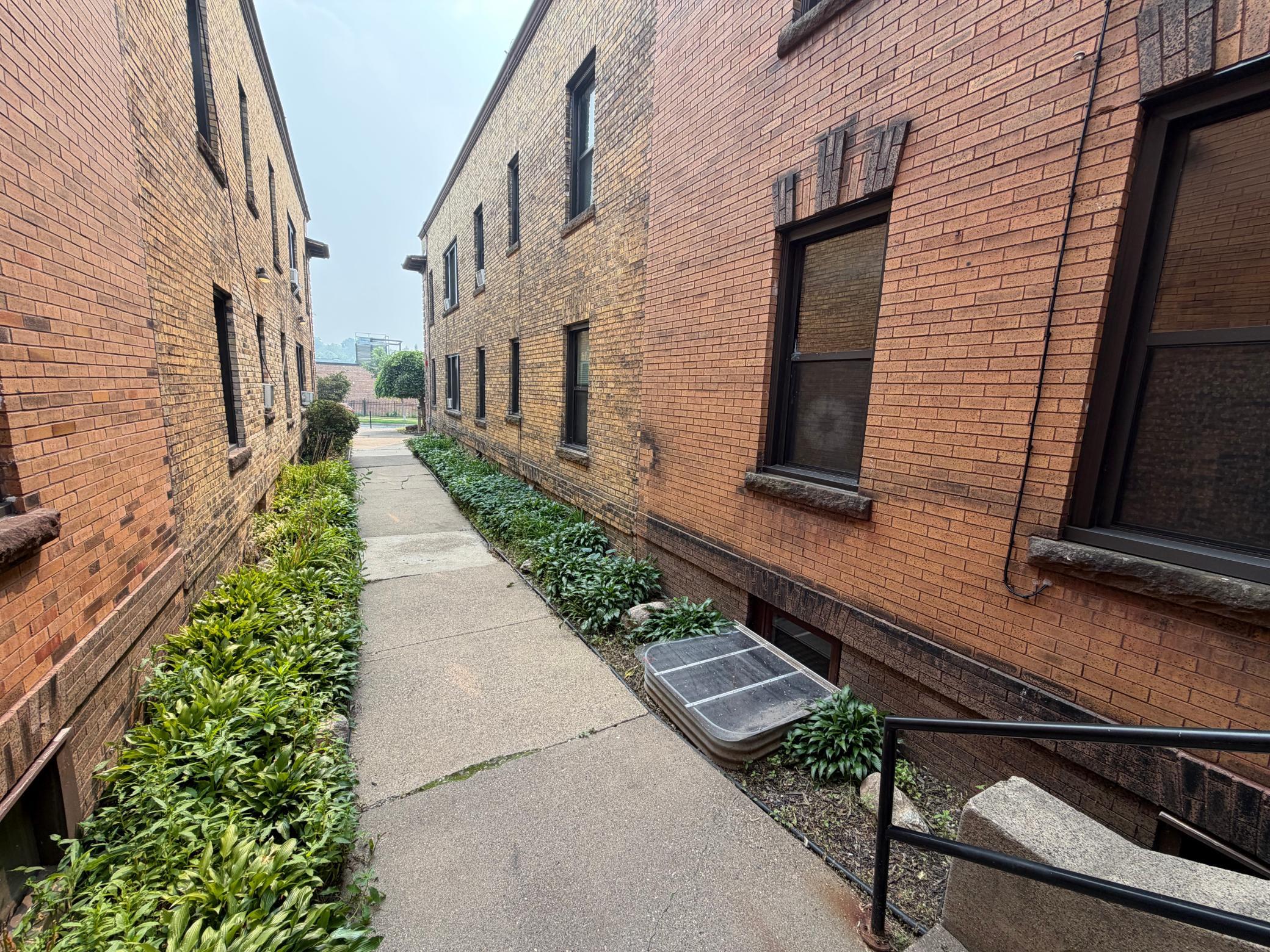 View of Residential at 1928 Aldrich Avenue #B105, Minneapolis MN 55403, Minneapolis (20 of 23) - Mike Wilen | Minnesota Team Real Estate