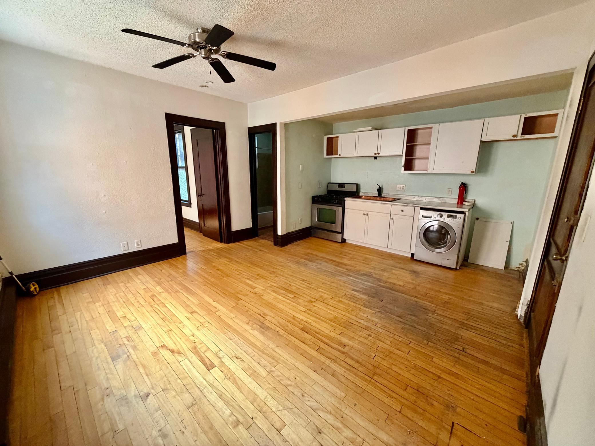 View of Residential at 1928 Aldrich Avenue #B105, Minneapolis MN 55403, Minneapolis (17 of 23) - Mike Wilen | Minnesota Team Real Estate