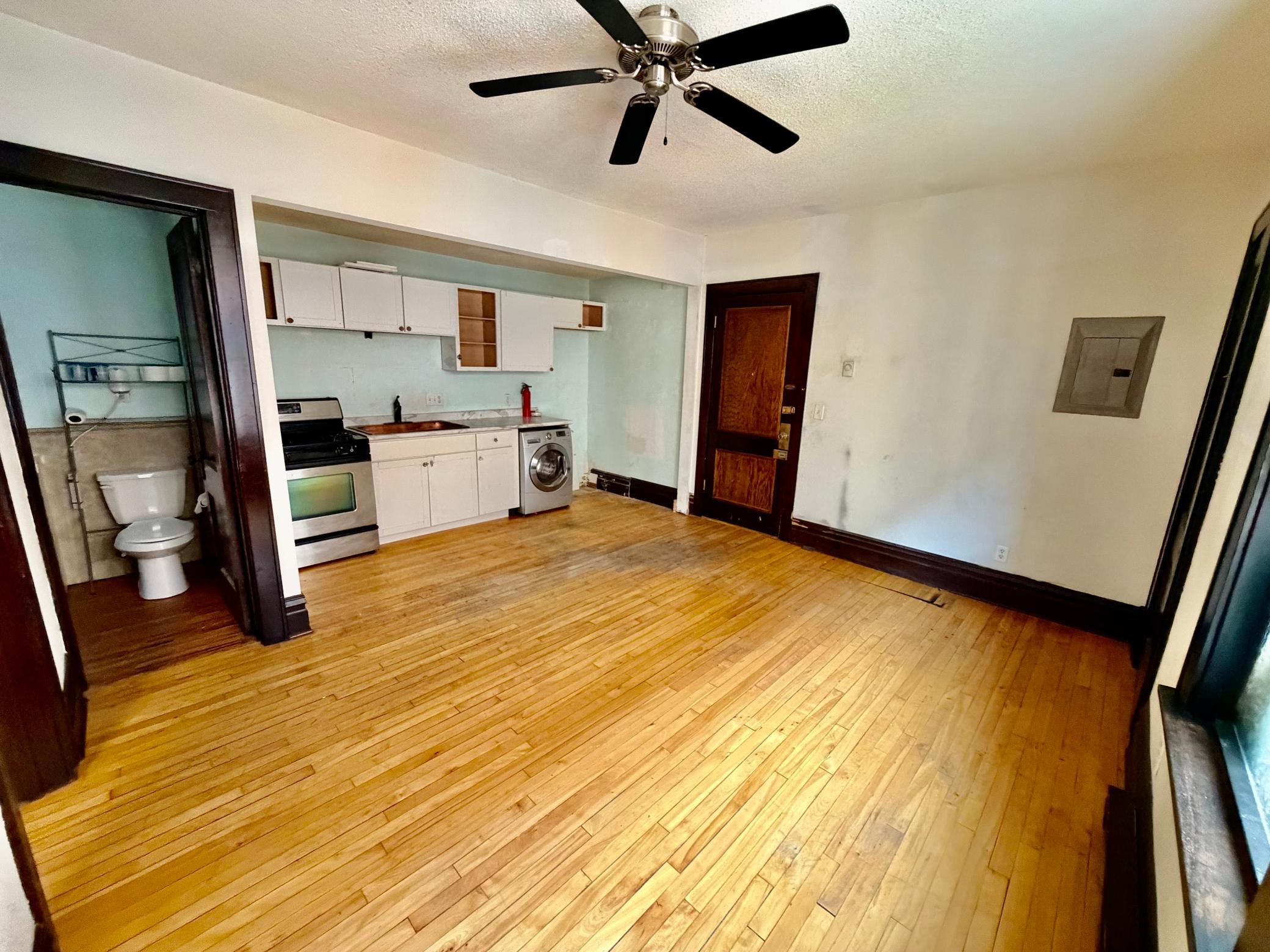 View of Residential at 1928 Aldrich Avenue #B105, Minneapolis MN 55403, Minneapolis (13 of 23) - Mike Wilen | Minnesota Team Real Estate
