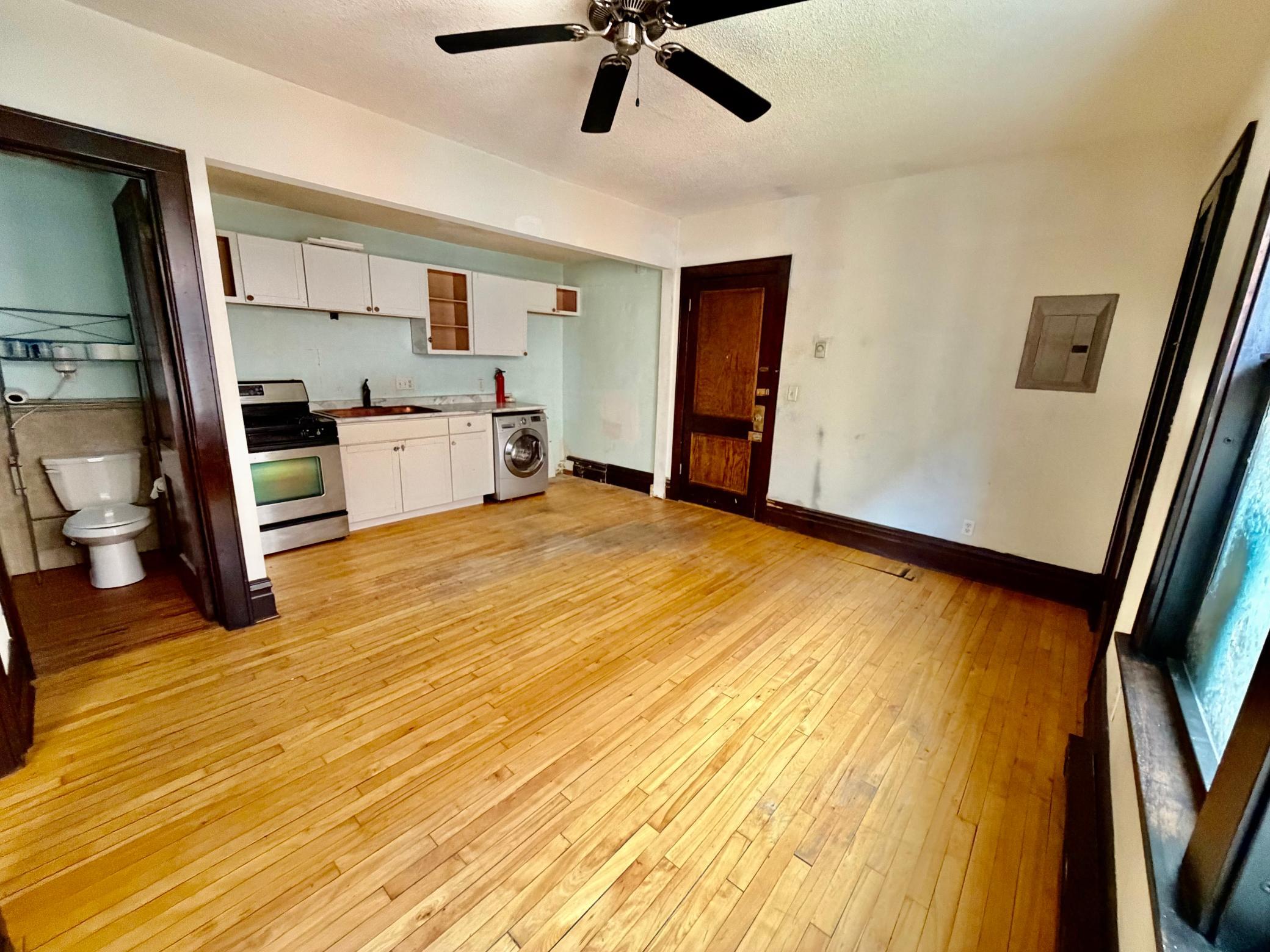 View of Residential at 1928 Aldrich Avenue #B105, Minneapolis MN 55403, Minneapolis (12 of 23) - Mike Wilen | Minnesota Team Real Estate