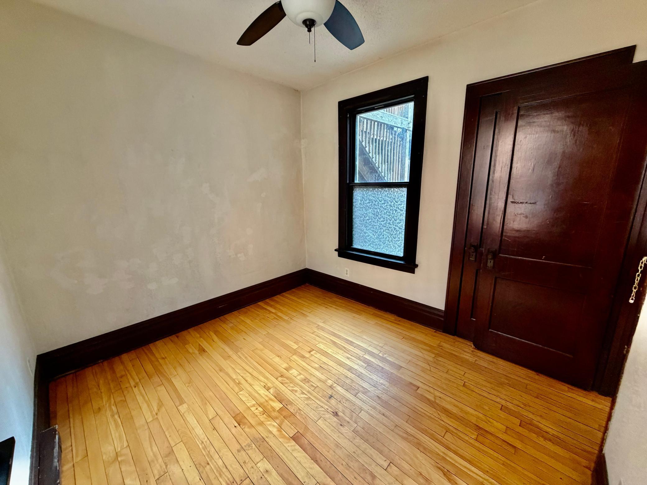 View of Residential at 1928 Aldrich Avenue #B105, Minneapolis MN 55403, Minneapolis (5 of 23) - Mike Wilen | Minnesota Team Real Estate