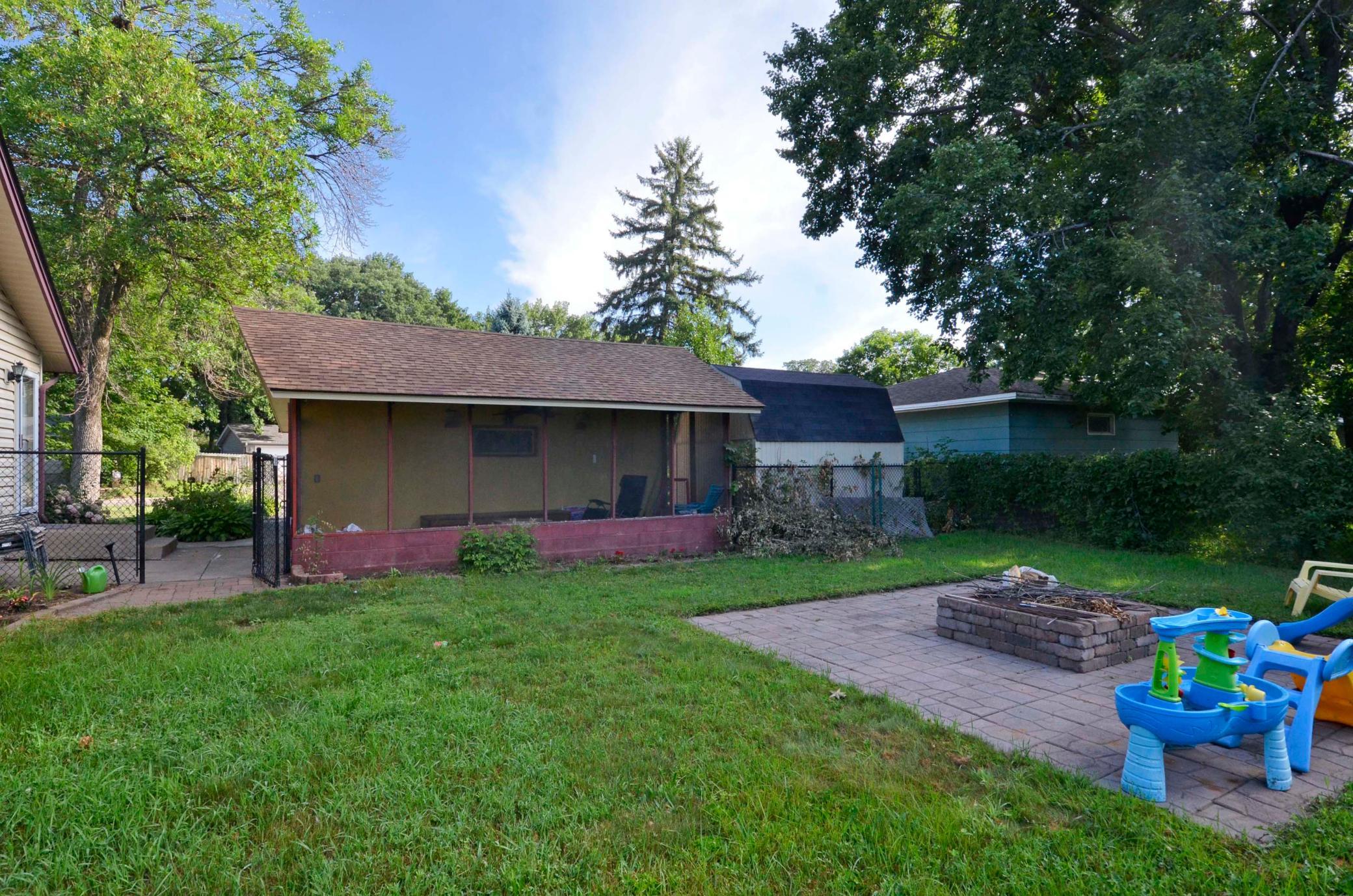 View of Residential at 6609 74 1/2 Avenue, Brooklyn Park MN 55428, Brooklyn Park (30 of 33) - Mike Wilen | Minnesota Team Real Estate