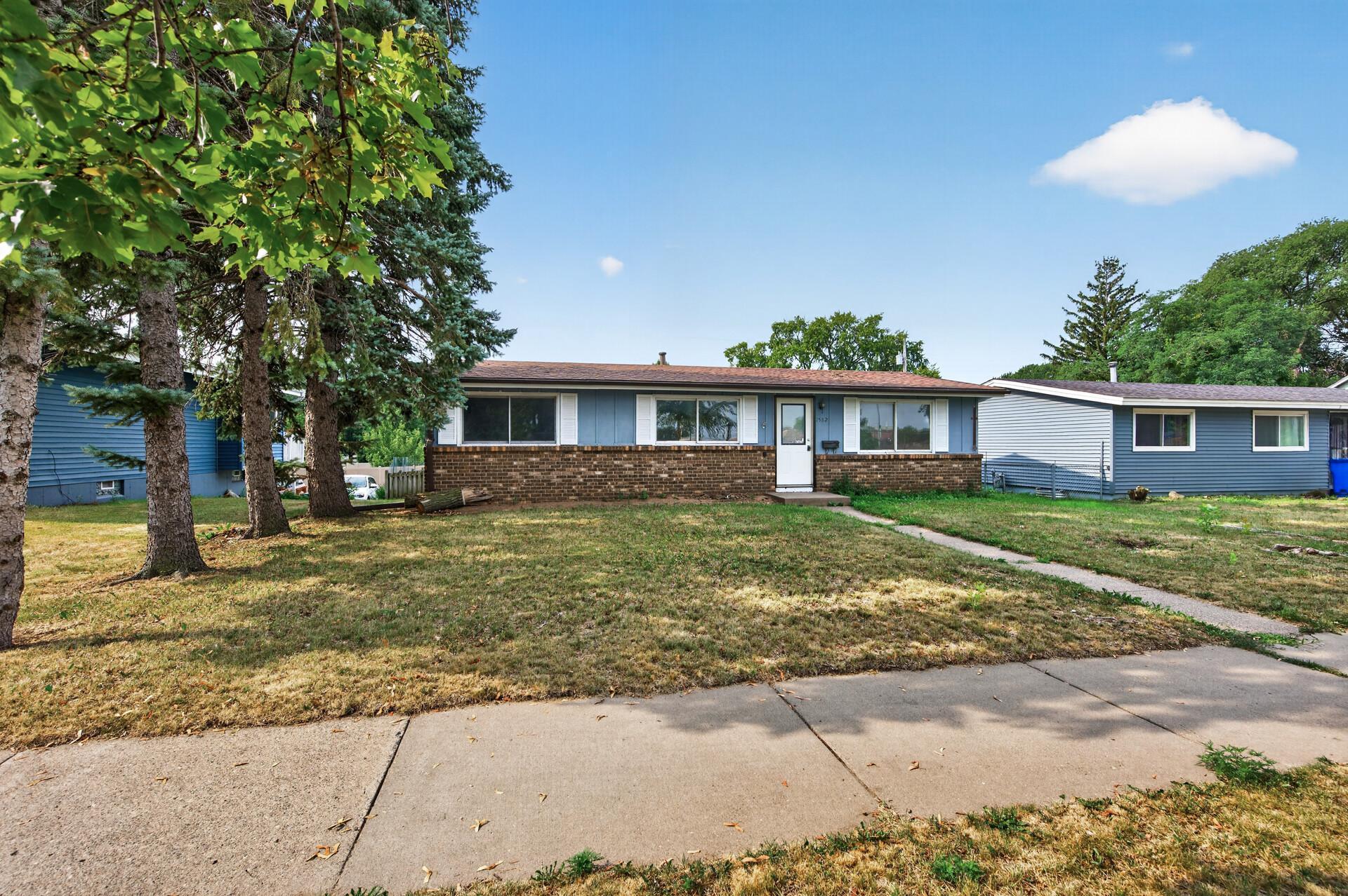 View of Residential at 1582 3rd Street, Saint Paul MN 55106, Saint Paul (3 of 42) - Mike Wilen | Minnesota Team Real Estate