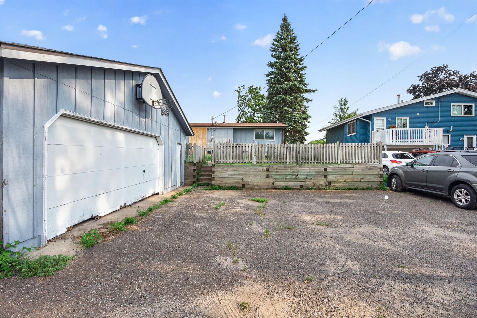 View of Residential at 1582 3rd Street, Saint Paul MN 55106, Saint Paul (42 of 42) - Mike Wilen | Minnesota Team Real Estate