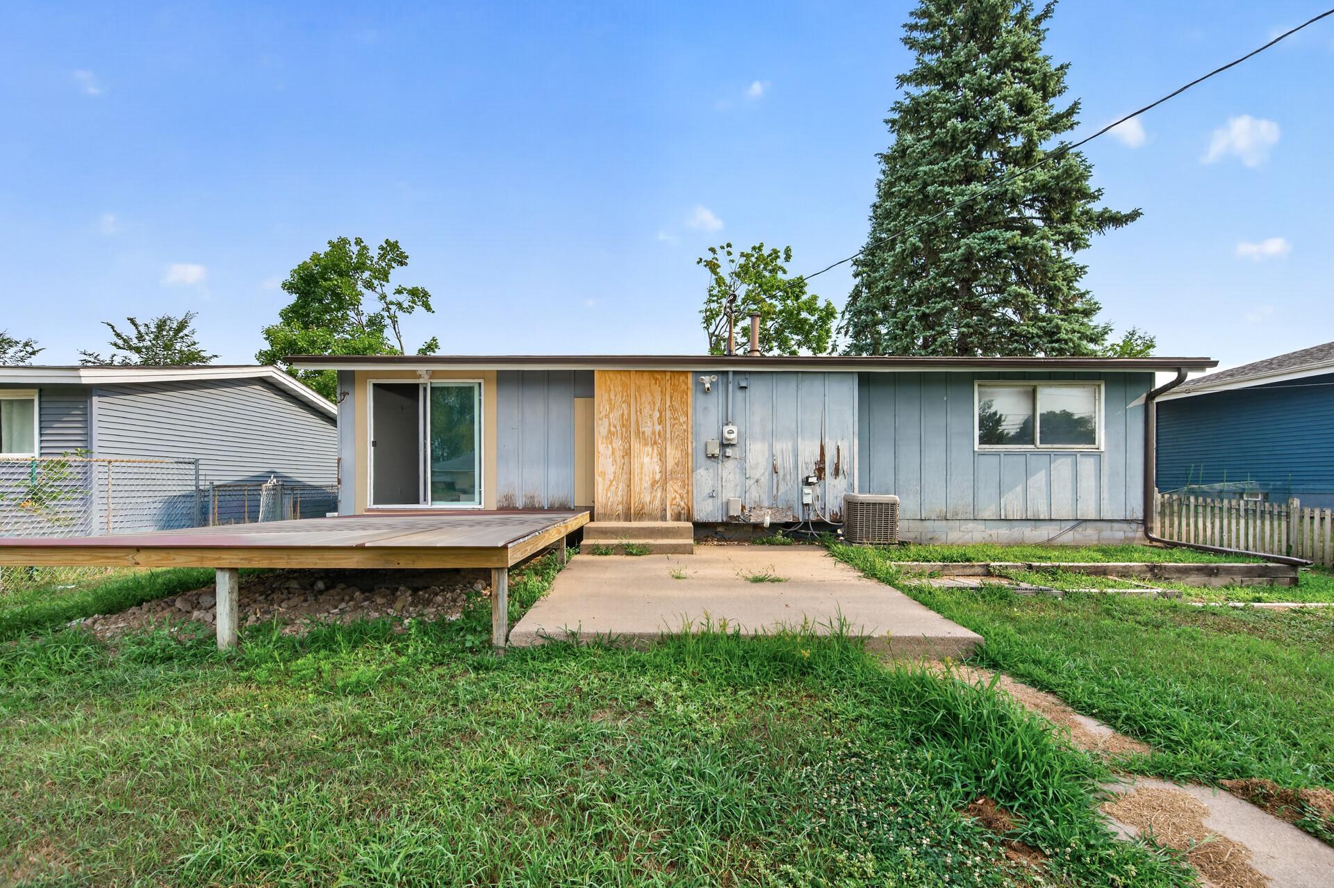 View of Residential at 1582 3rd Street, Saint Paul MN 55106, Saint Paul (39 of 42) - Mike Wilen | Minnesota Team Real Estate