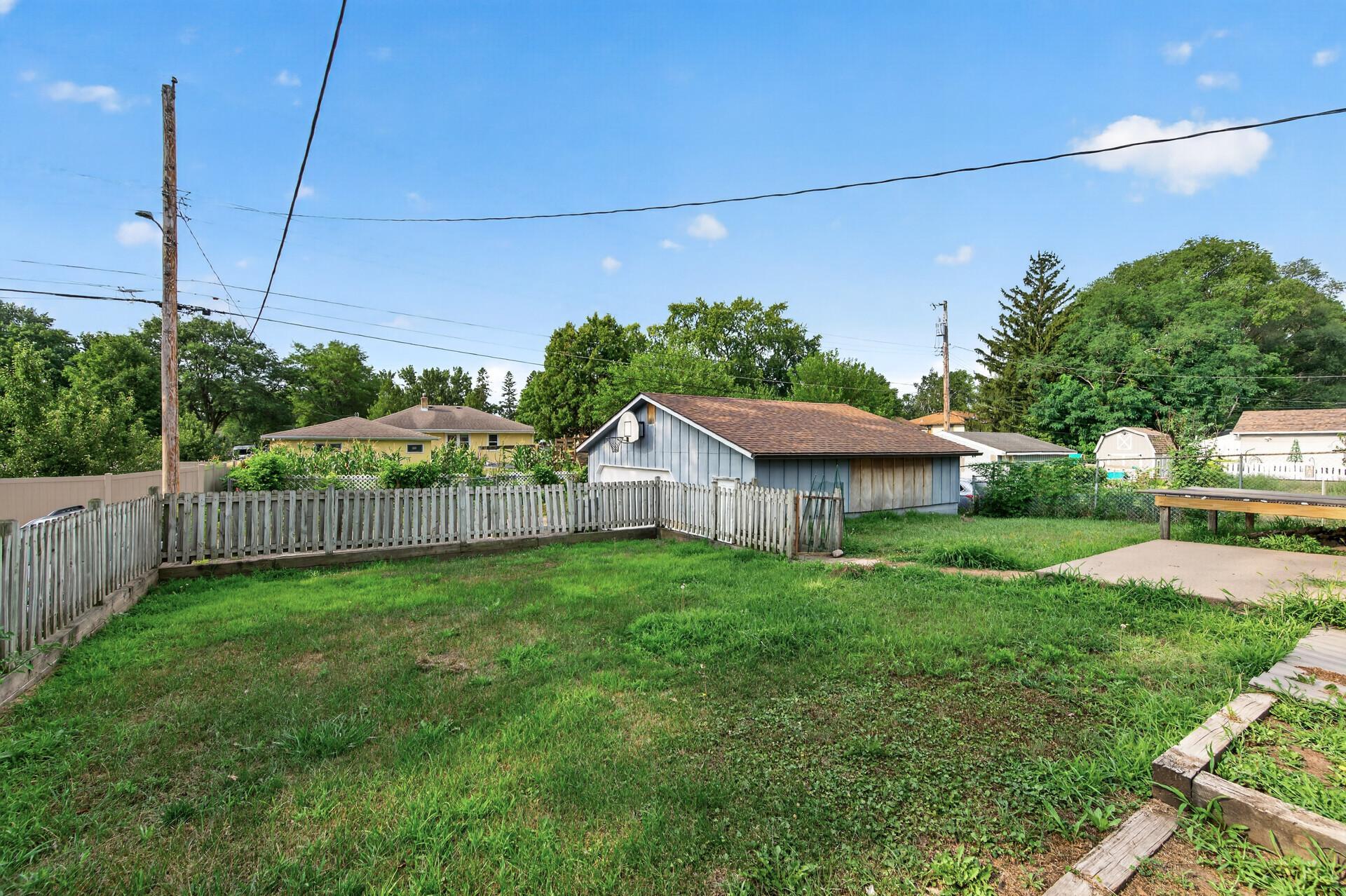 View of Residential at 1582 3rd Street, Saint Paul MN 55106, Saint Paul (38 of 42) - Mike Wilen | Minnesota Team Real Estate