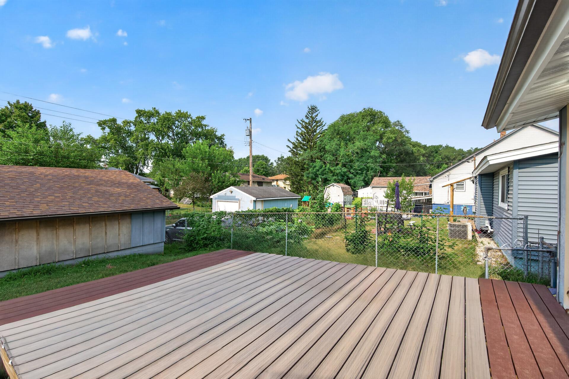 View of Residential at 1582 3rd Street, Saint Paul MN 55106, Saint Paul (37 of 42) - Mike Wilen | Minnesota Team Real Estate