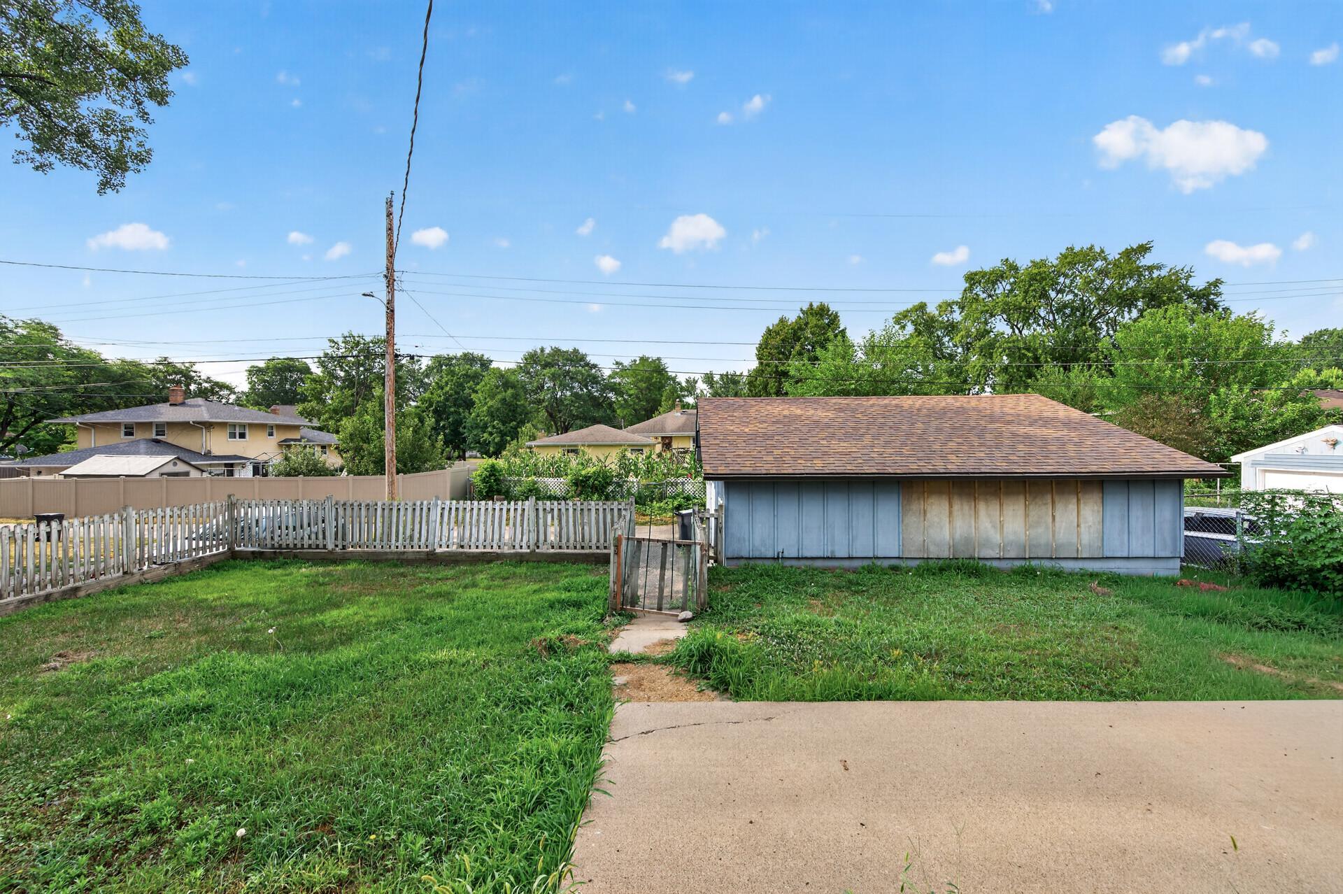 View of Residential at 1582 3rd Street, Saint Paul MN 55106, Saint Paul (36 of 42) - Mike Wilen | Minnesota Team Real Estate
