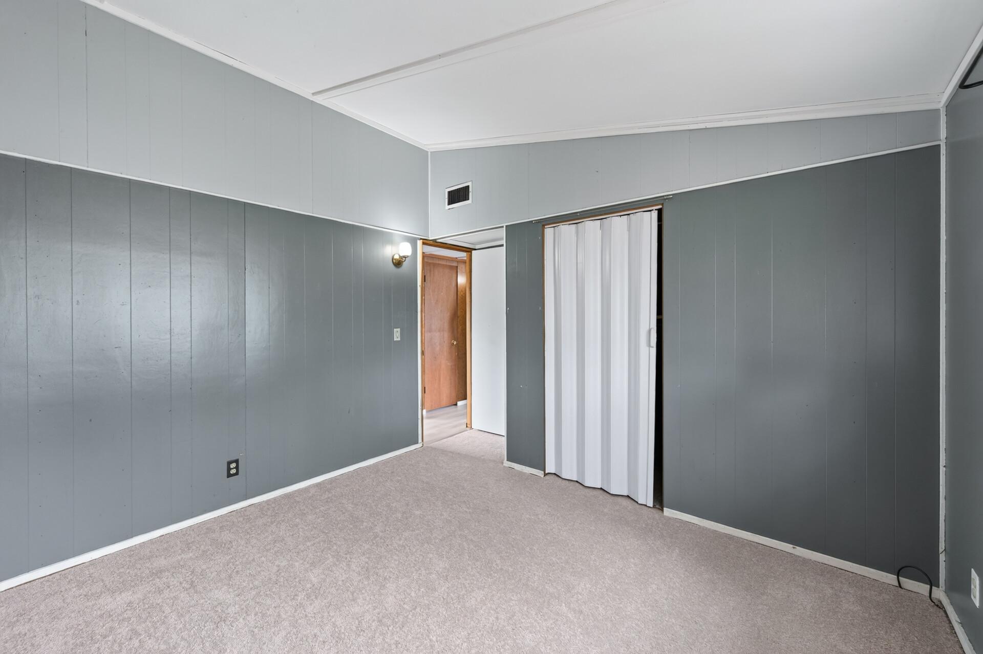 View of Residential at 1582 3rd Street, Saint Paul MN 55106, Saint Paul (24 of 42) - Mike Wilen | Minnesota Team Real Estate