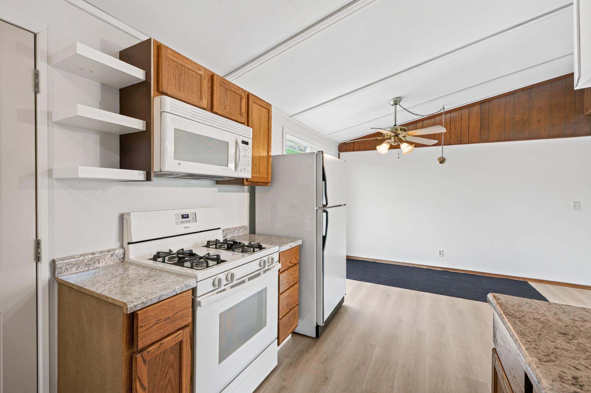 View of Residential at 1582 3rd Street, Saint Paul MN 55106, Saint Paul (17 of 42) - Mike Wilen | Minnesota Team Real Estate