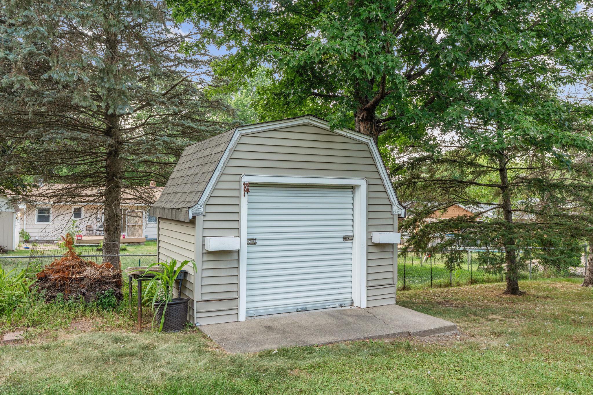 View of Residential at 2207 Orchard Lane, White Bear Lake MN 55110, White Bear Lake (26 of 29) - Mike Wilen | Minnesota Team Real Estate