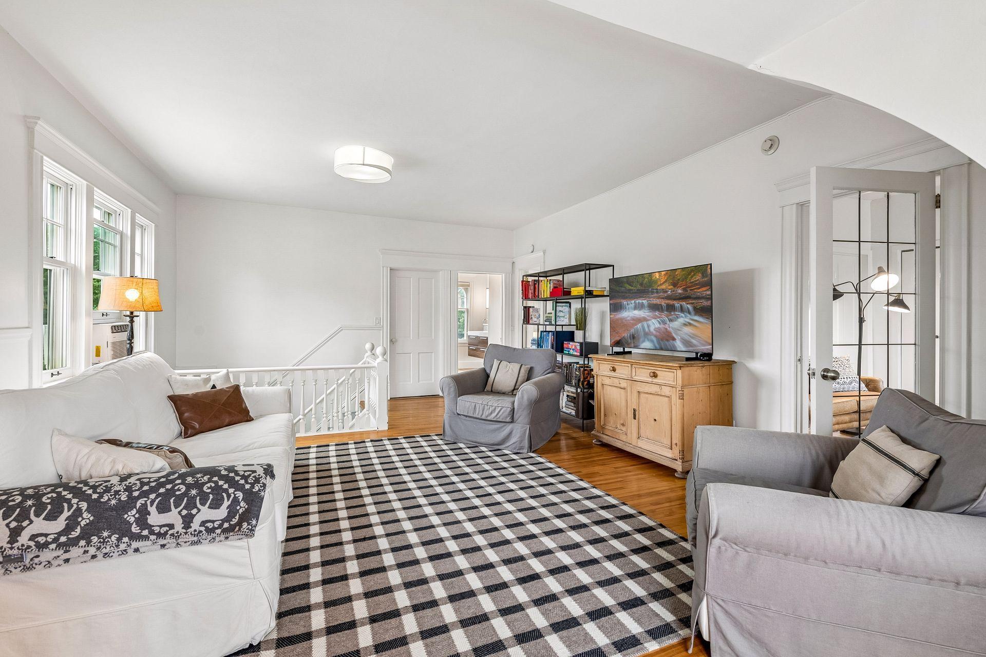View of Residential at 1815 Fremont Avenue, Minneapolis MN 55403, Minneapolis (39 of 53) - Mike Wilen | Minnesota Team Real Estate