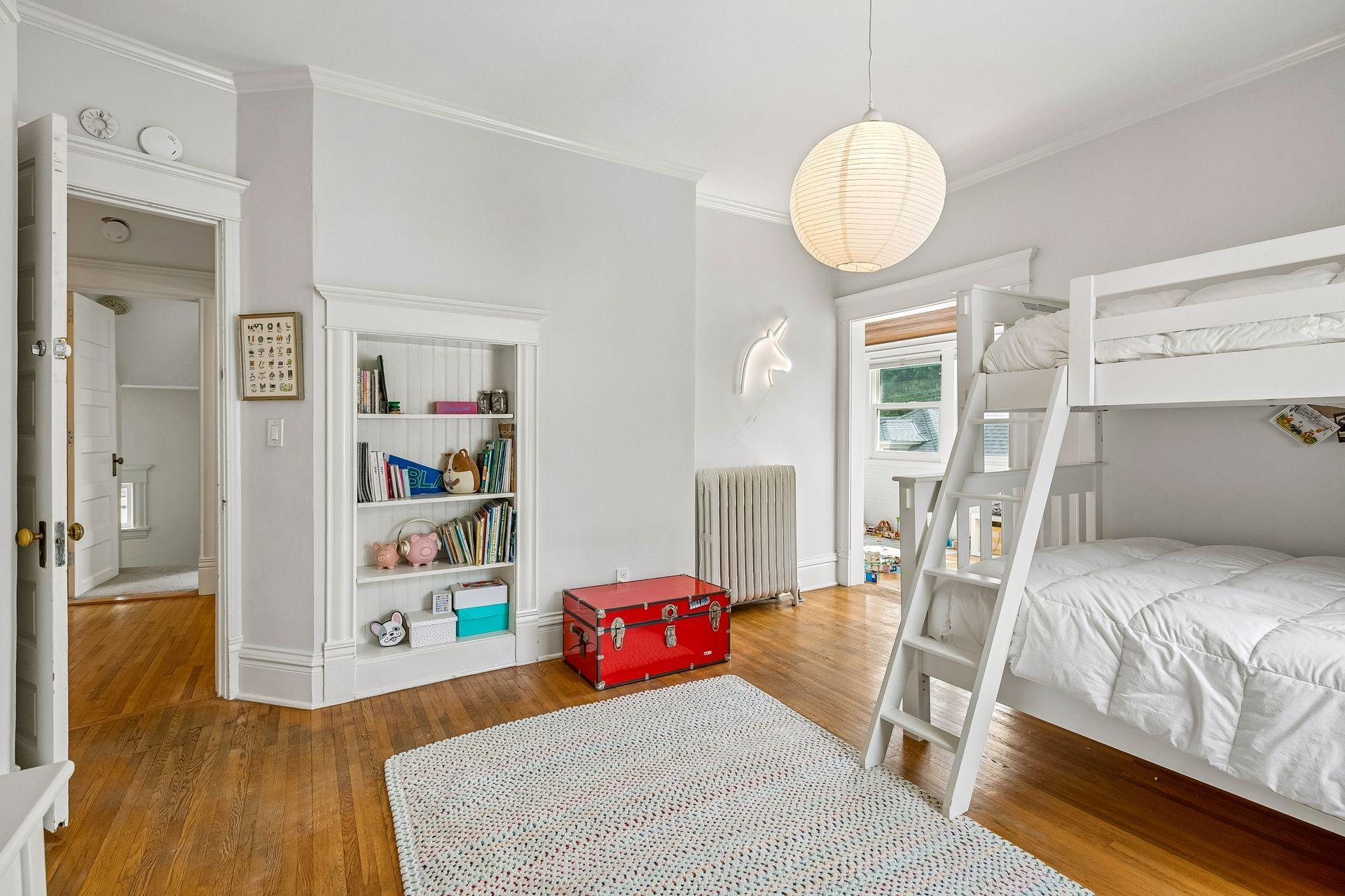 View of Residential at 1815 Fremont Avenue, Minneapolis MN 55403, Minneapolis (31 of 53) - Mike Wilen | Minnesota Team Real Estate