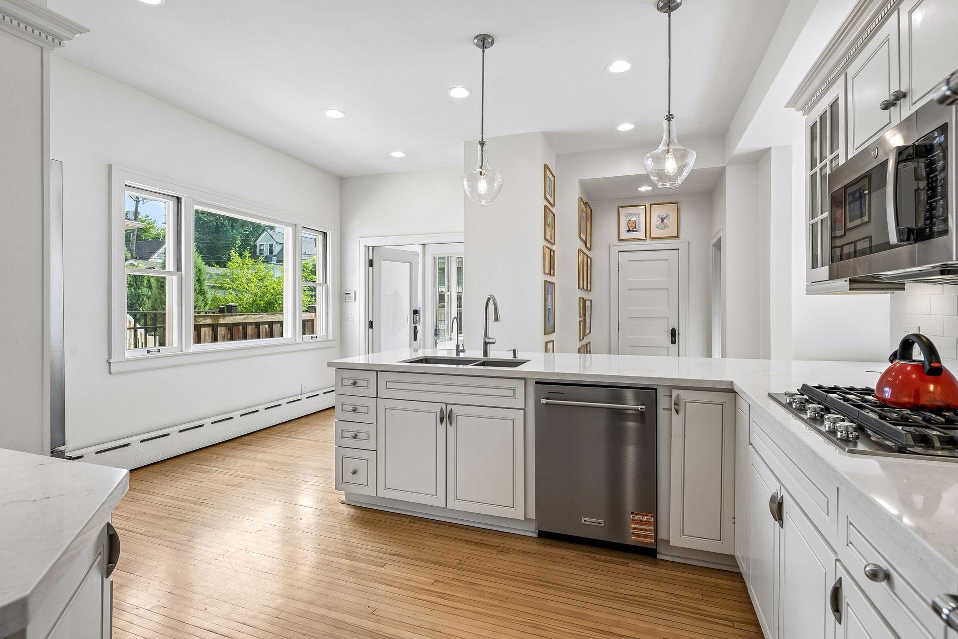 View of Residential at 1815 Fremont Avenue, Minneapolis MN 55403, Minneapolis (19 of 53) - Mike Wilen | Minnesota Team Real Estate