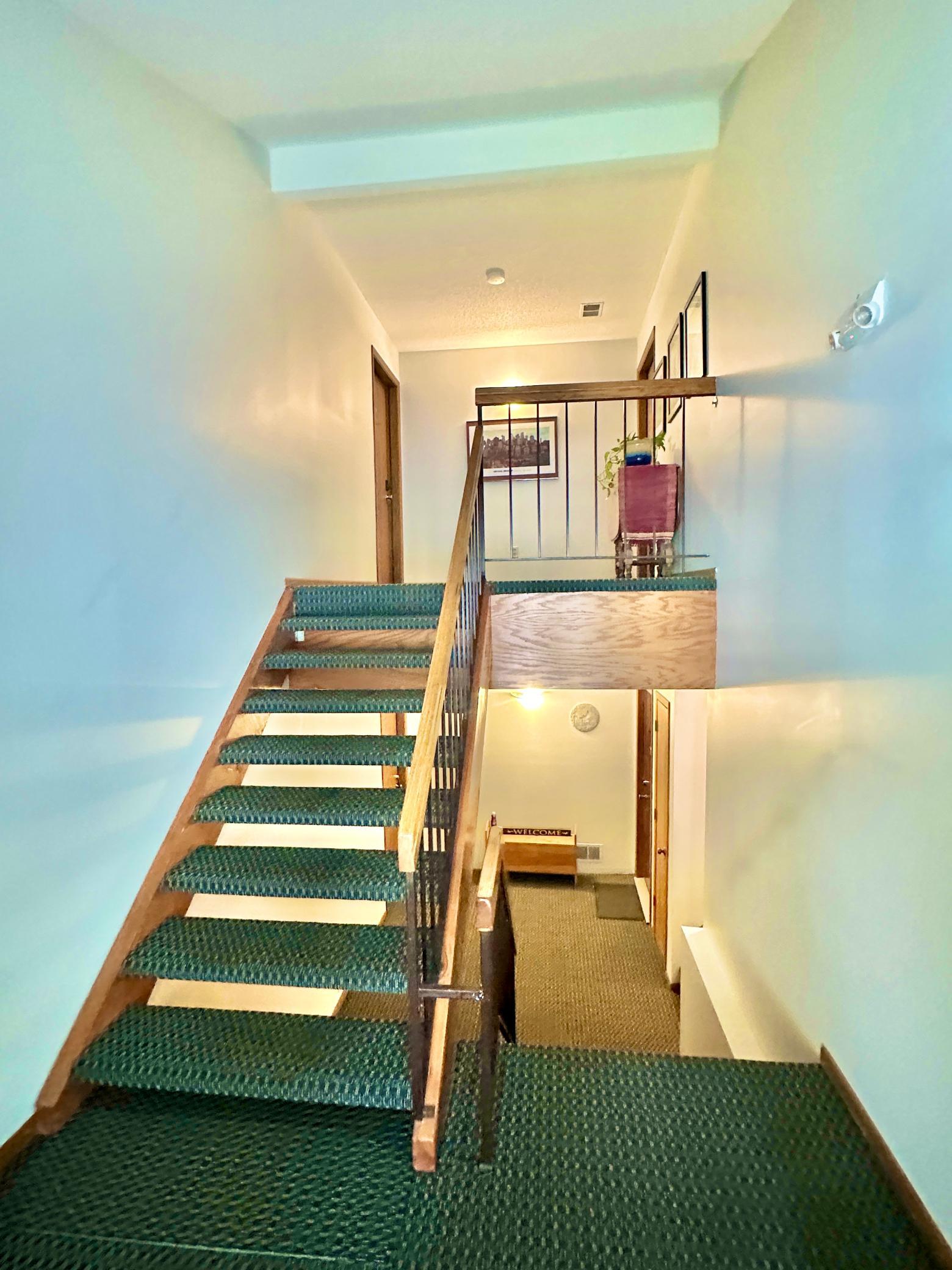 View of Residential at 18462 Creeks Bend Drive, Minnetonka MN 55345, Minnetonka (4 of 25) - Mike Wilen | Minnesota Team Real Estate