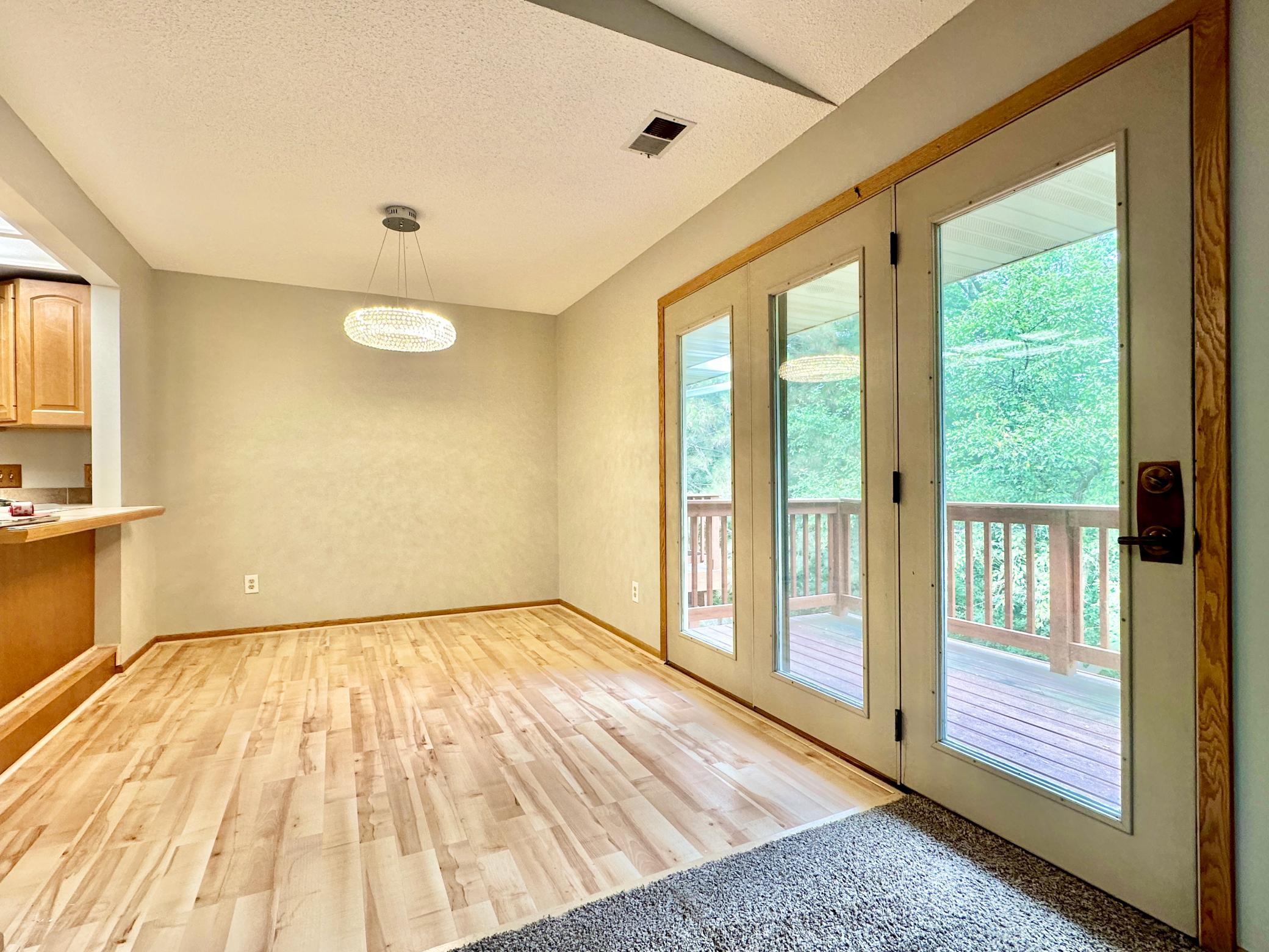 View of Residential at 18462 Creeks Bend Drive, Minnetonka MN 55345, Minnetonka (14 of 25) - Mike Wilen | Minnesota Team Real Estate