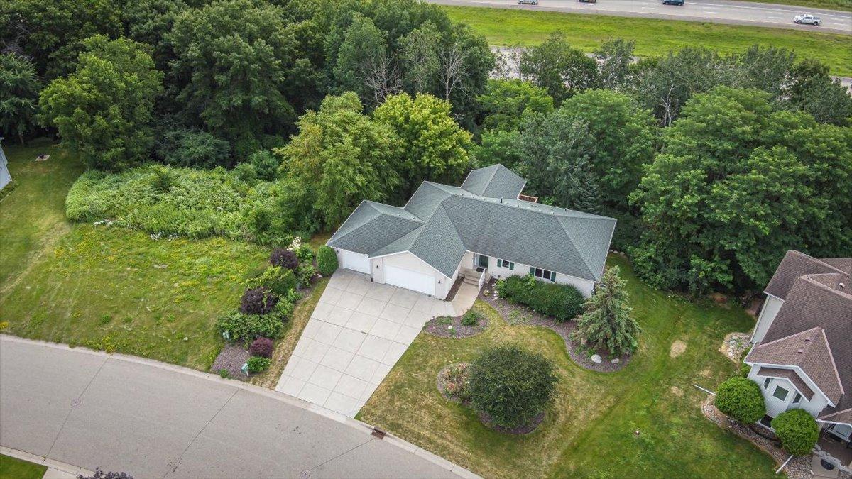 View of Residential at 1060 Dennis Street, Maplewood MN 55119, Maplewood (70 of 72) - Mike Wilen | Minnesota Team Real Estate