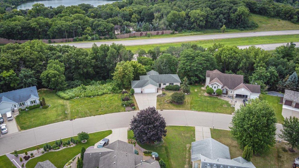 View of Residential at 1060 Dennis Street, Maplewood MN 55119, Maplewood (69 of 72) - Mike Wilen | Minnesota Team Real Estate