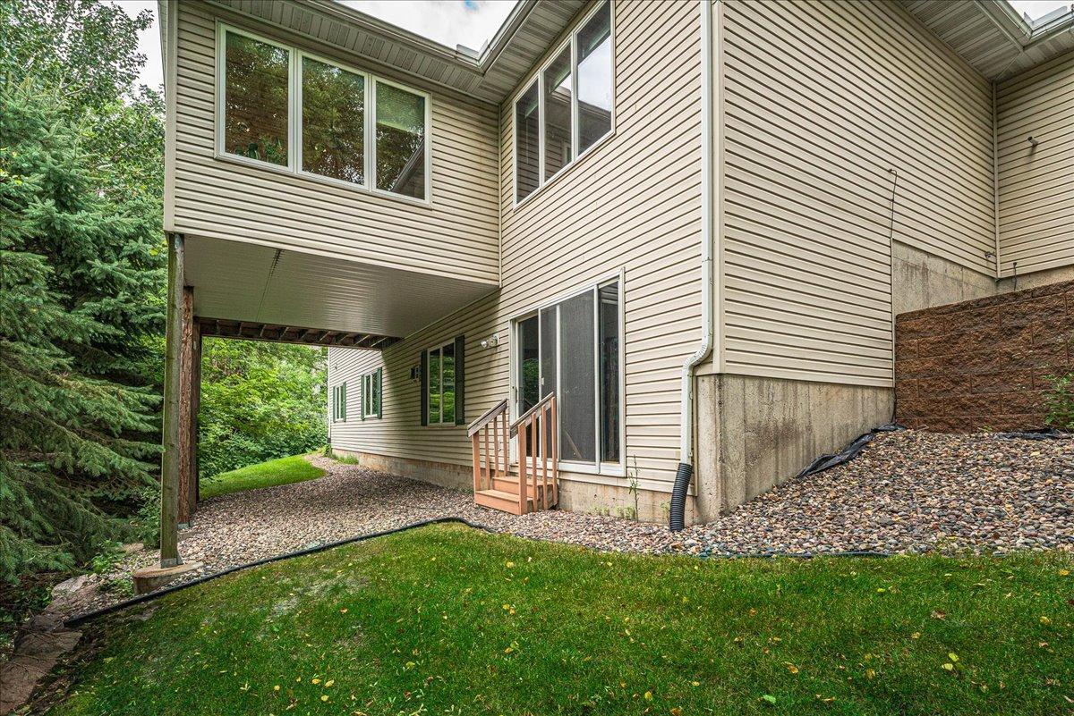 View of Residential at 1060 Dennis Street, Maplewood MN 55119, Maplewood (63 of 72) - Mike Wilen | Minnesota Team Real Estate