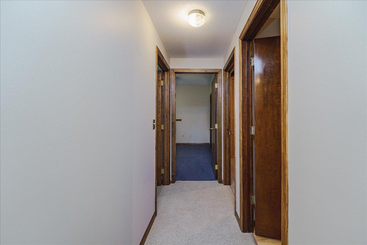 View of Residential at 1060 Dennis Street, Maplewood MN 55119, Maplewood (49 of 72) - Mike Wilen | Minnesota Team Real Estate