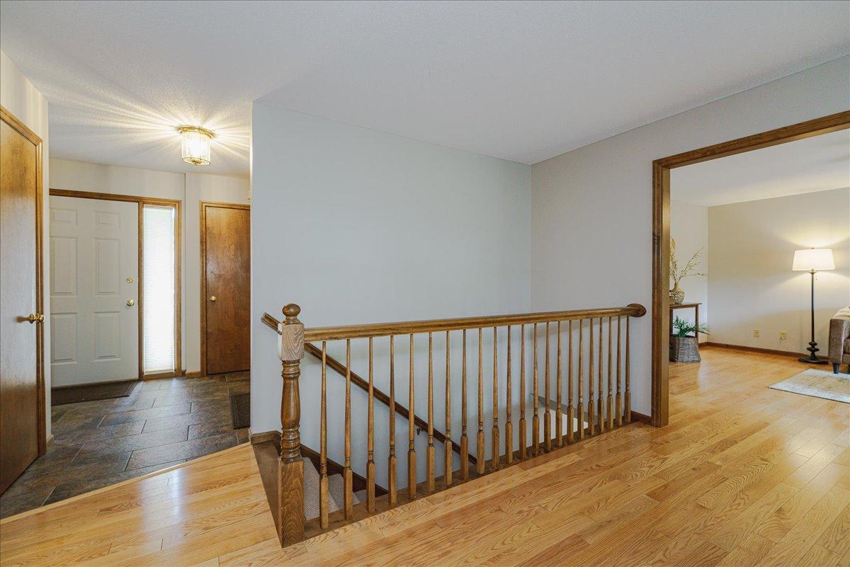 View of Residential at 1060 Dennis Street, Maplewood MN 55119, Maplewood (20 of 72) - Mike Wilen | Minnesota Team Real Estate