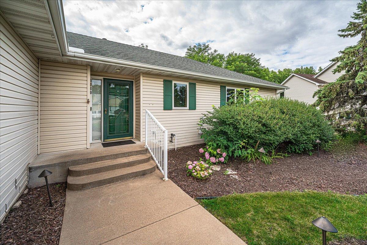 View of Residential at 1060 Dennis Street, Maplewood MN 55119, Maplewood (5 of 72) - Mike Wilen | Minnesota Team Real Estate