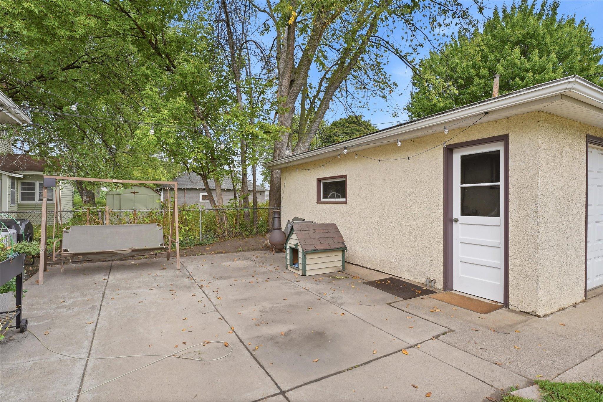 View of Residential Income at 625 Summer Street, Minneapolis MN 55413, Minneapolis (64 of 64) - Mike Wilen | Minnesota Team Real Estate