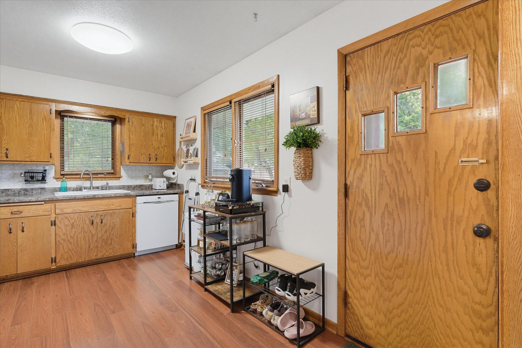 View of Residential Income at 625 Summer Street, Minneapolis MN 55413, Minneapolis (47 of 64) - Mike Wilen | Minnesota Team Real Estate
