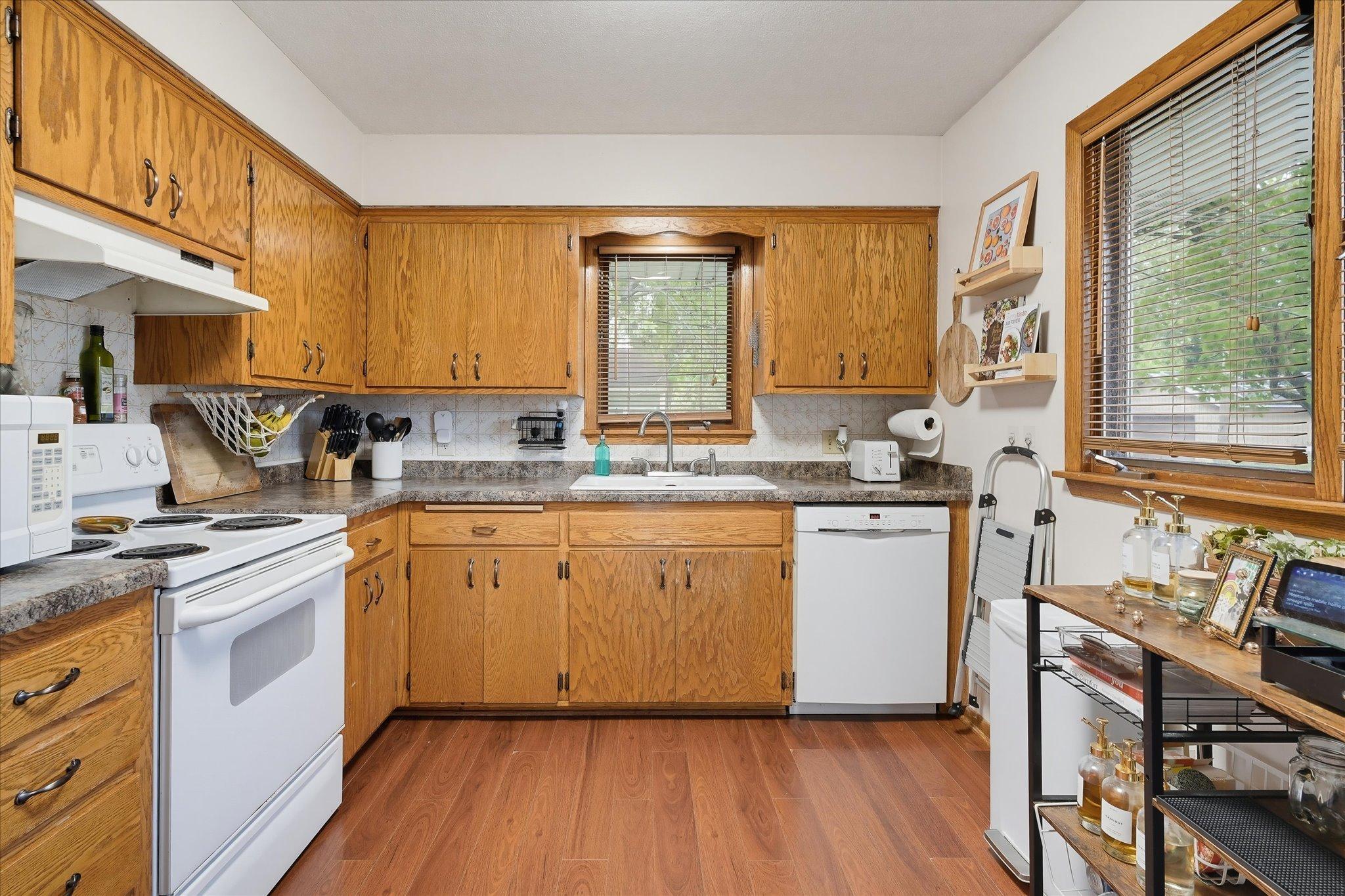 View of Residential Income at 625 Summer Street, Minneapolis MN 55413, Minneapolis (46 of 64) - Mike Wilen | Minnesota Team Real Estate